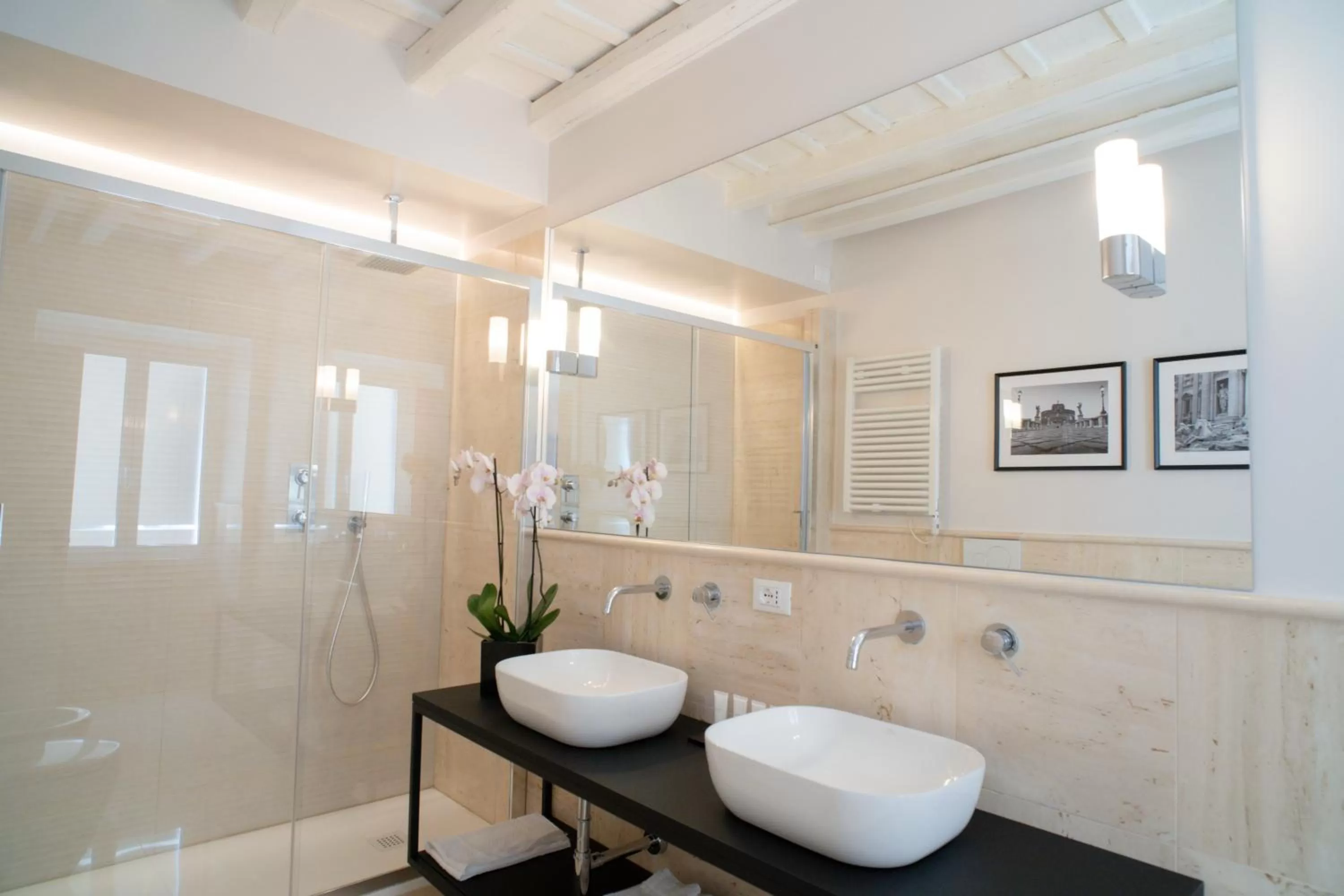 Bathroom in Kame Hall