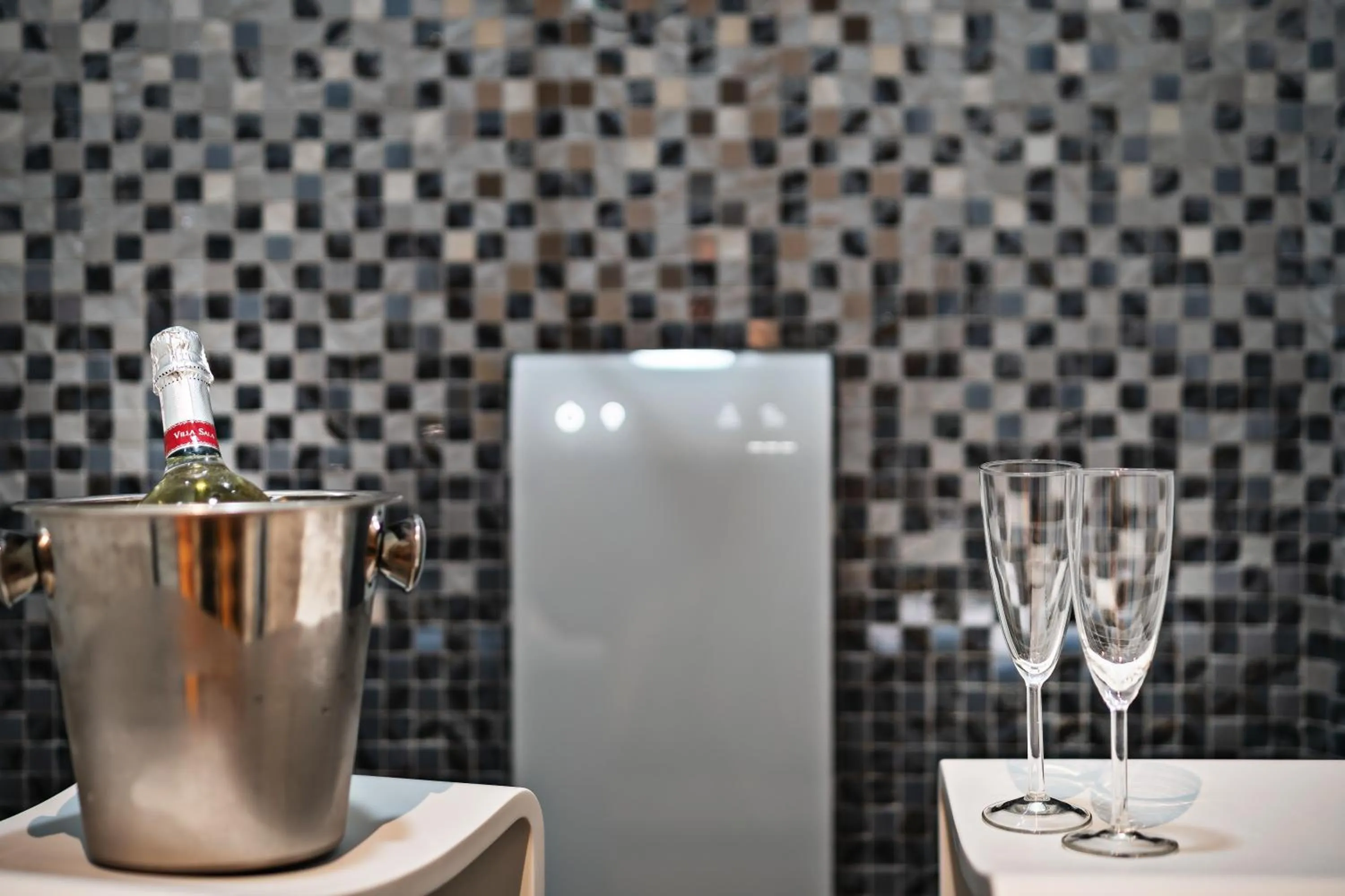 Alcoholic drinks in Solo Experience Hotel