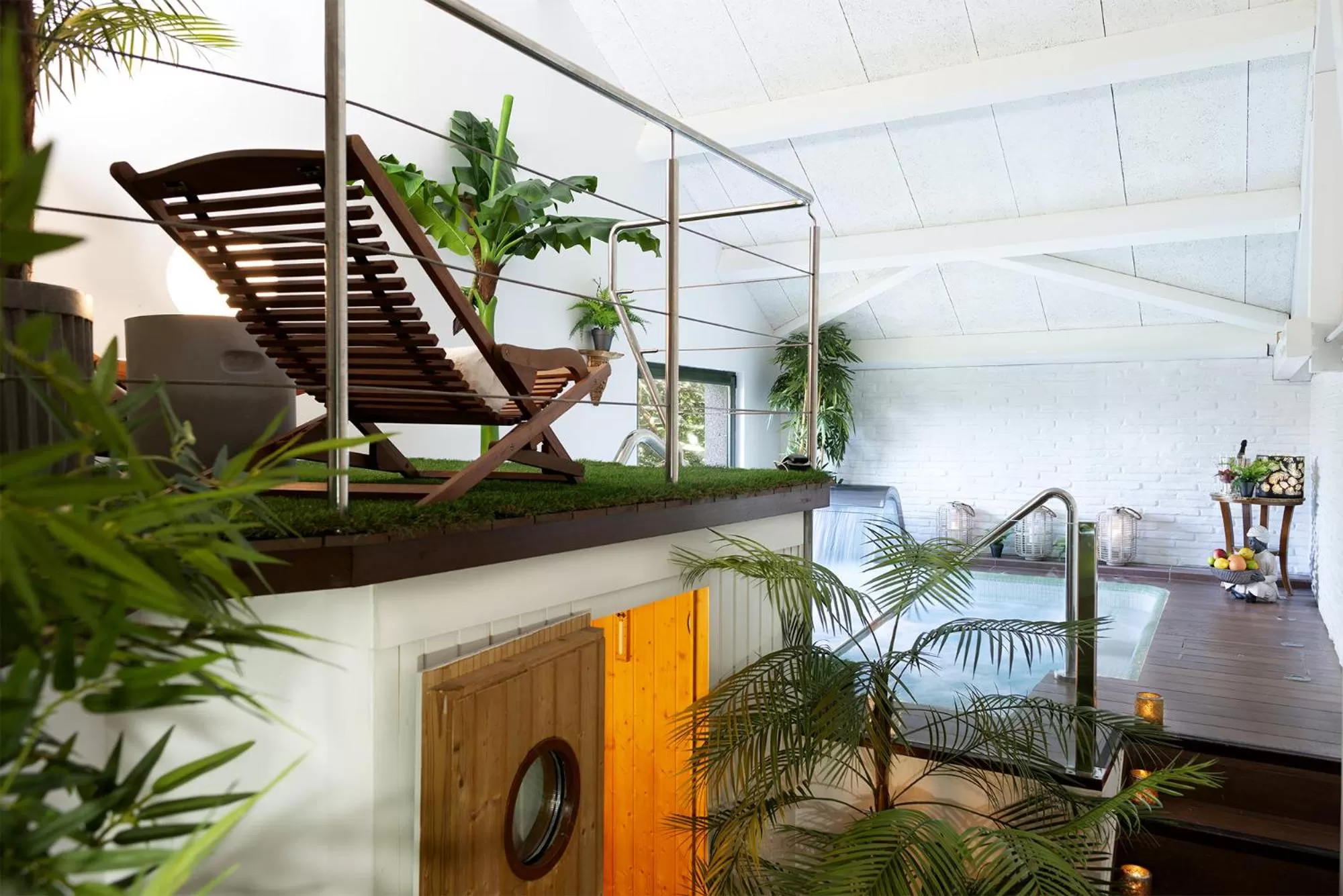 Hot Tub in A Quinta Da Auga Hotel Spa Relais & Chateaux