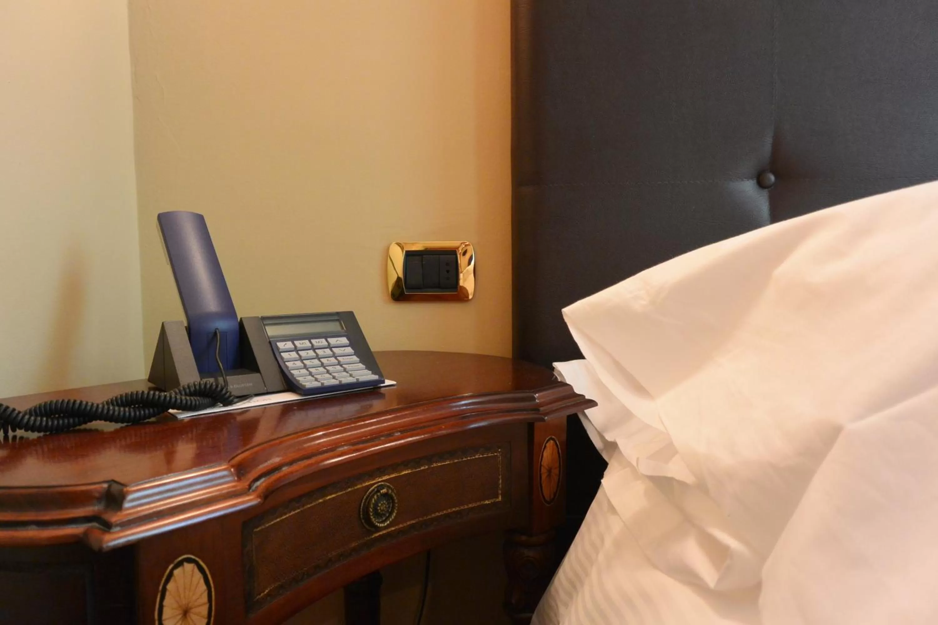 Other, Bed in Hotel Moderno