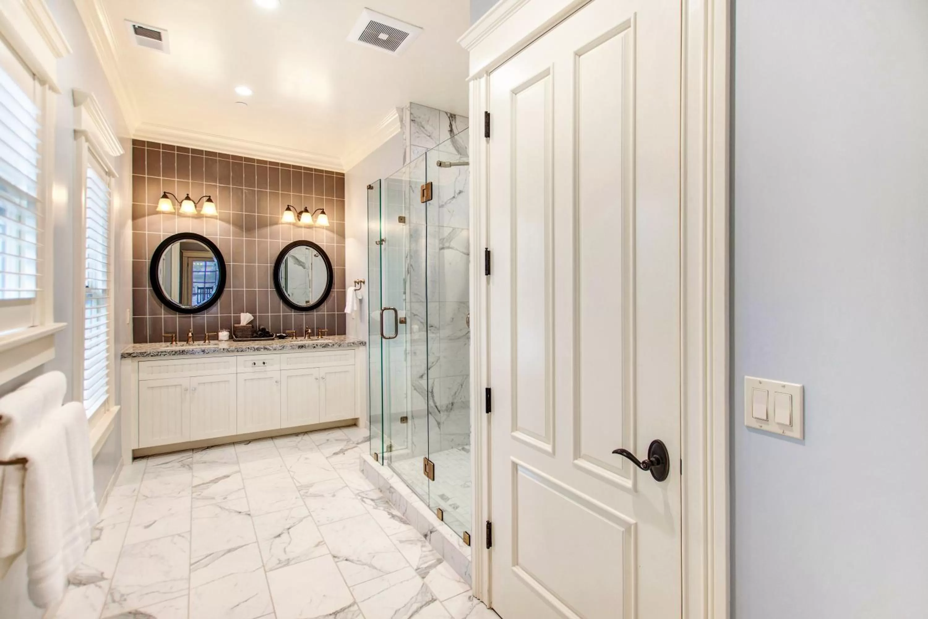 Bathroom in Sonoma Bungalows
