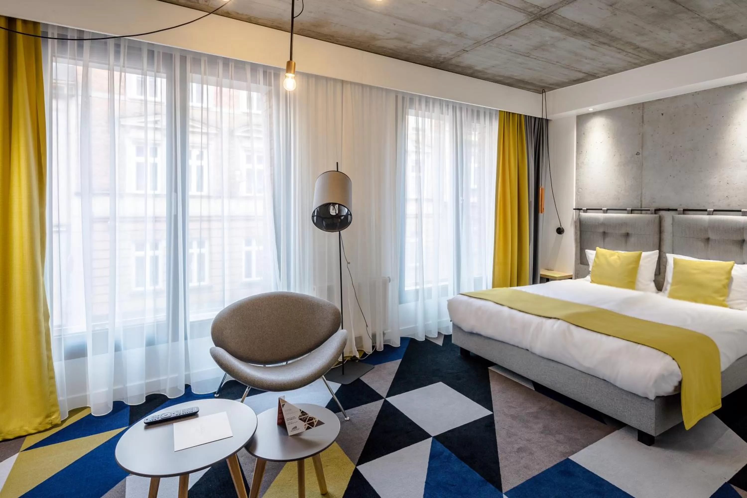 Photo of the whole room, Bed in Lwowska 1