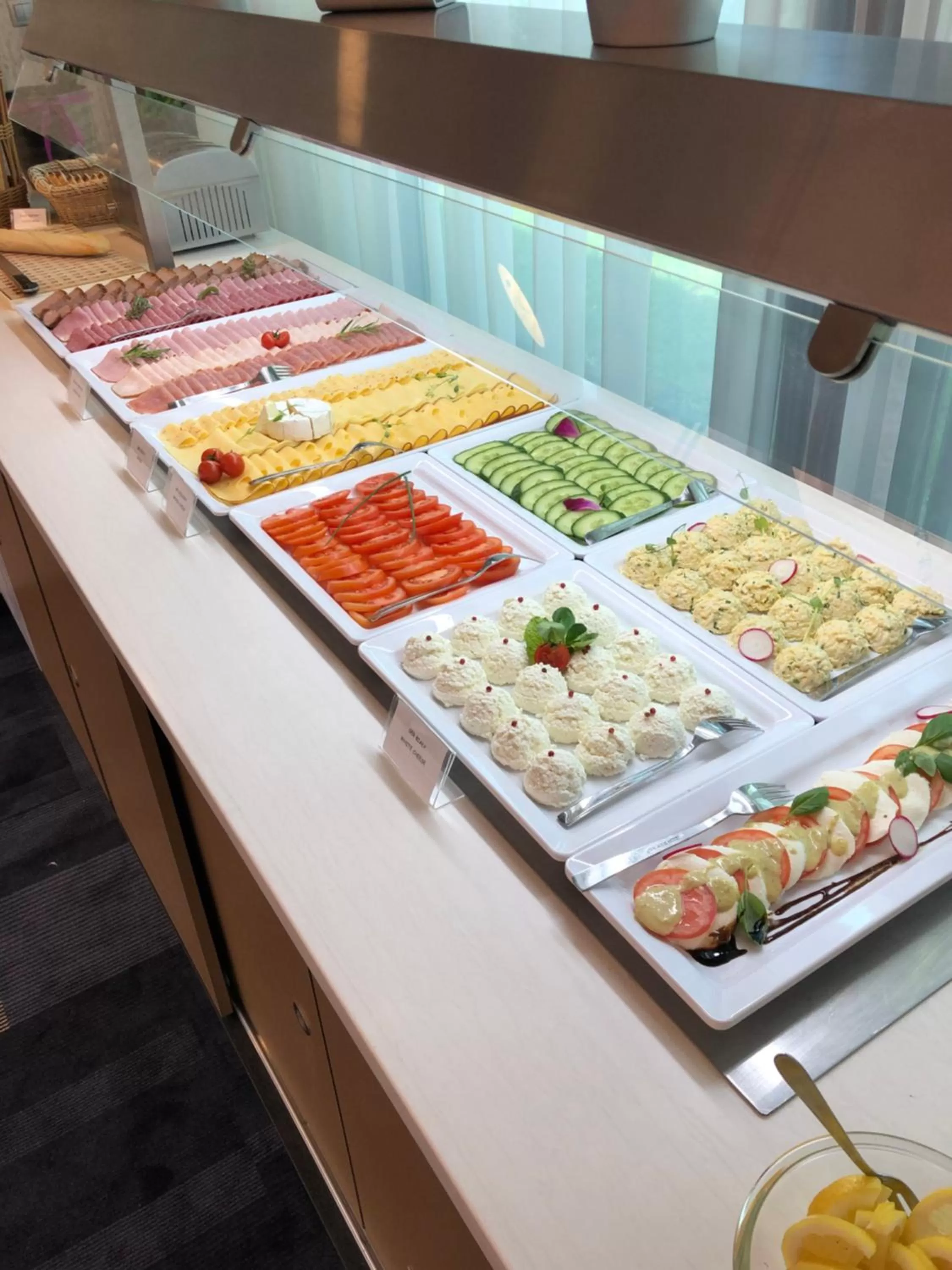 Buffet breakfast in Express Kraków Hotel