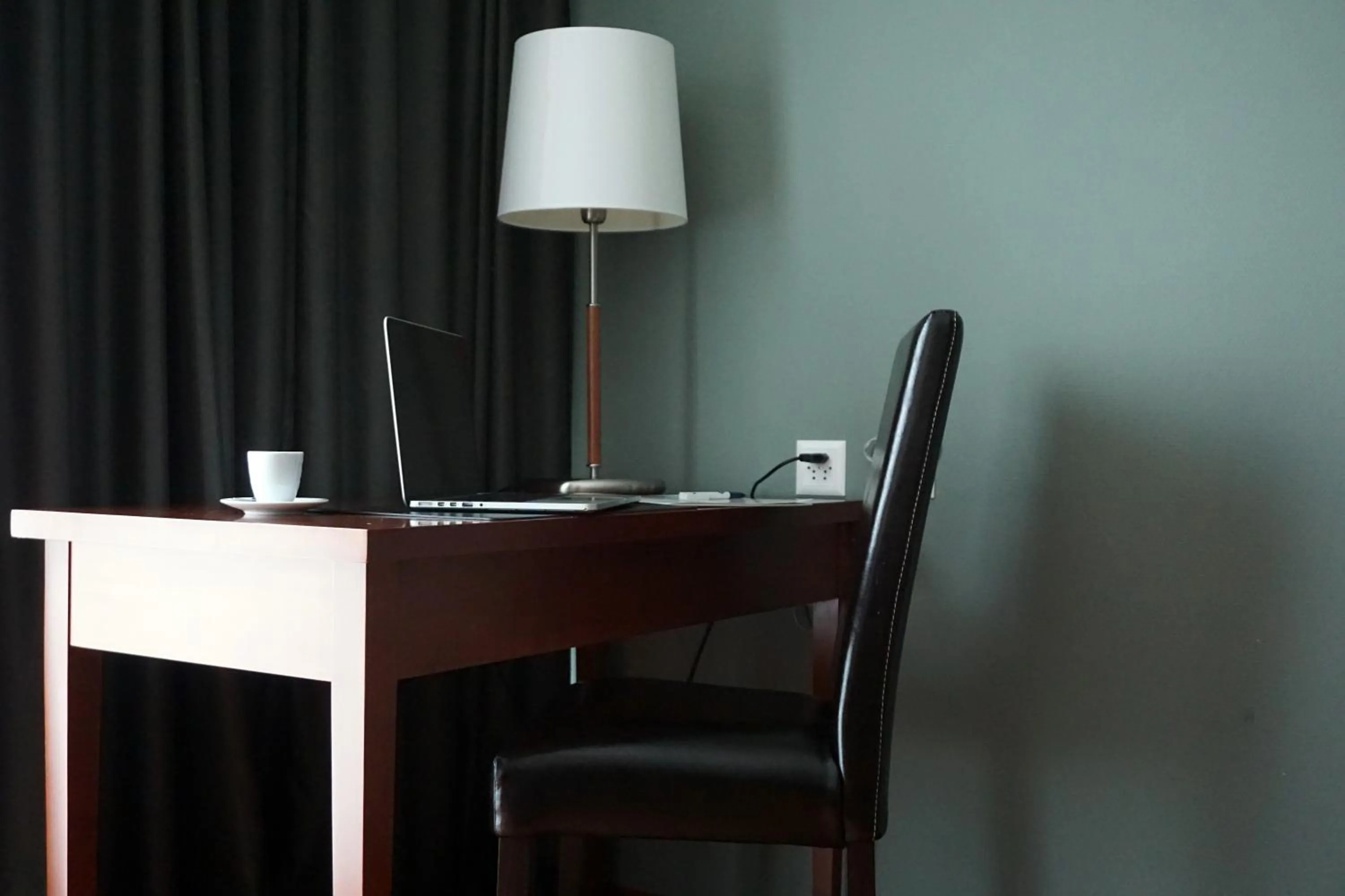 hair dresser in Best Western Hotel Rallye