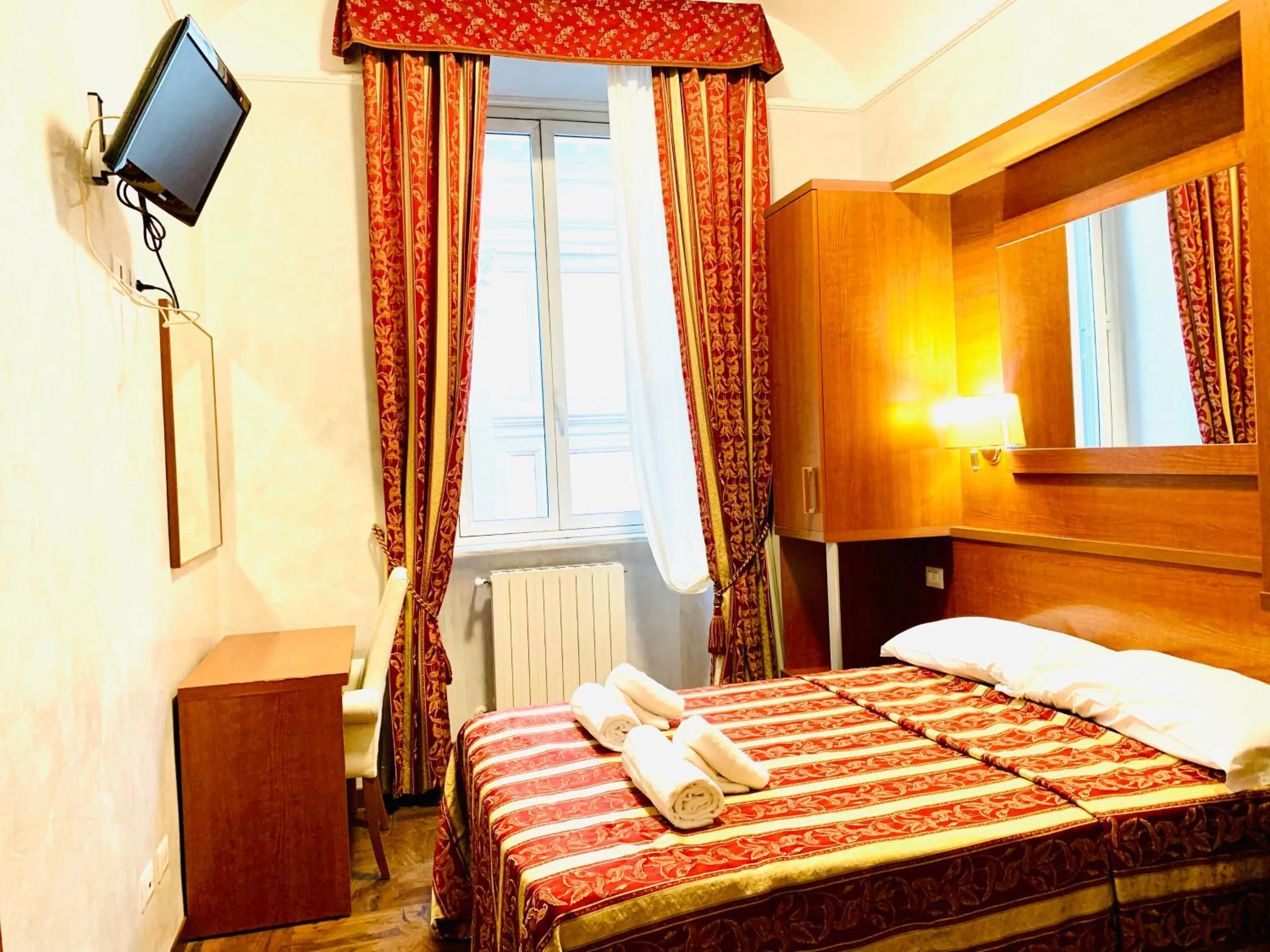 Bed in Toffa Place In Rome