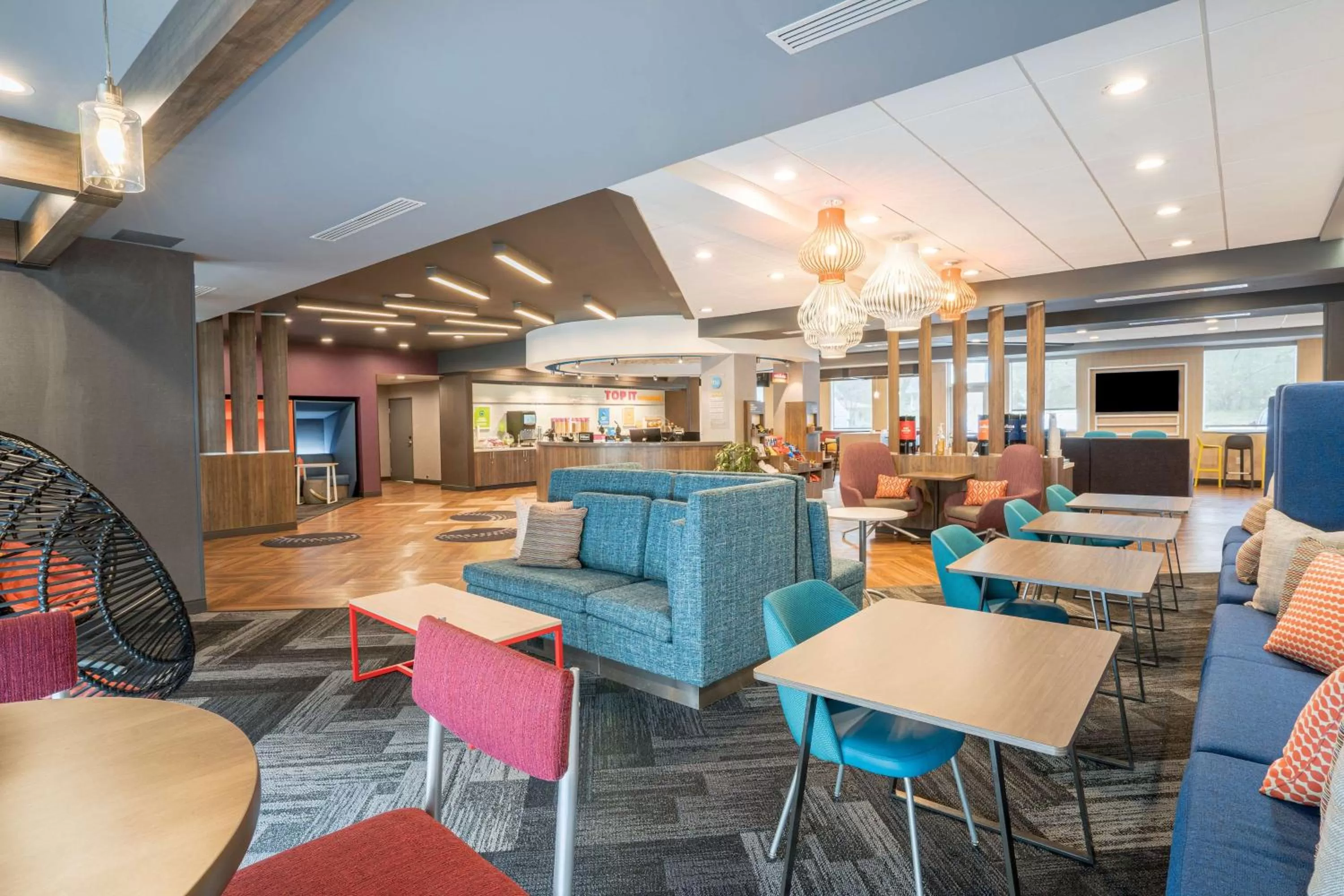 Lobby or reception in Tru By Hilton Knoxville North I 75