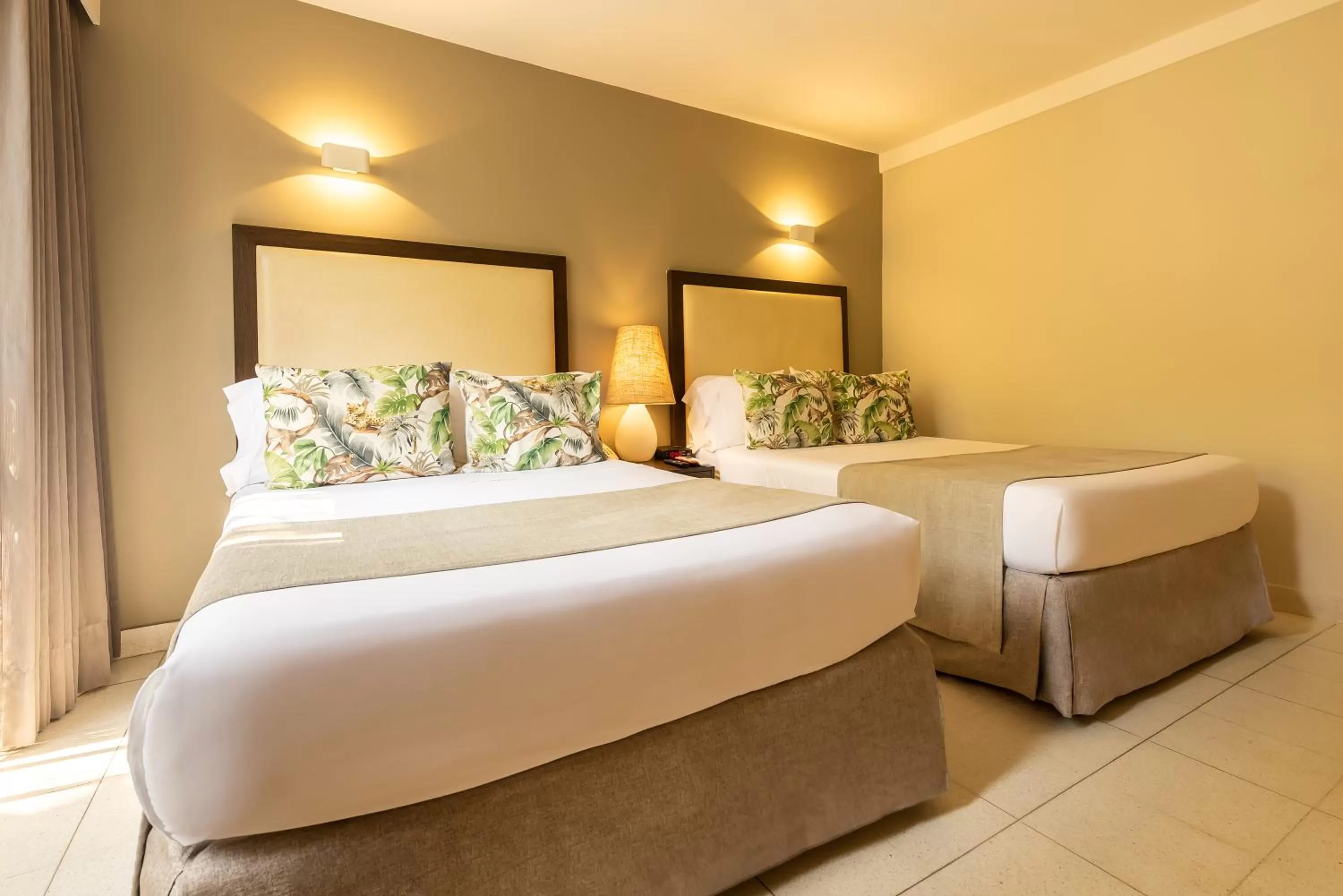 Bed in Madisson Boutique Hotel Cartagena