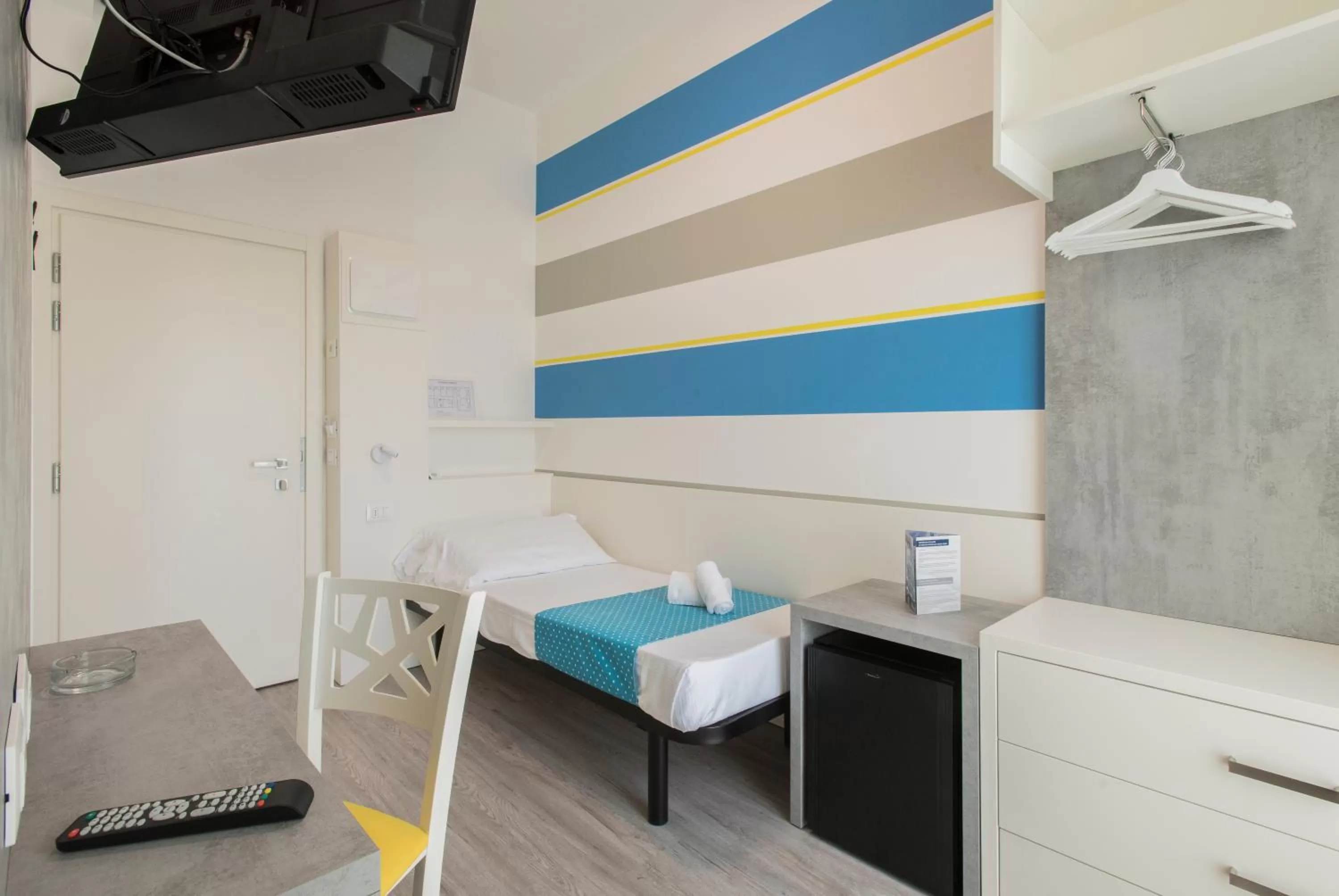 Photo of the whole room, Bed in Hotel Majorca