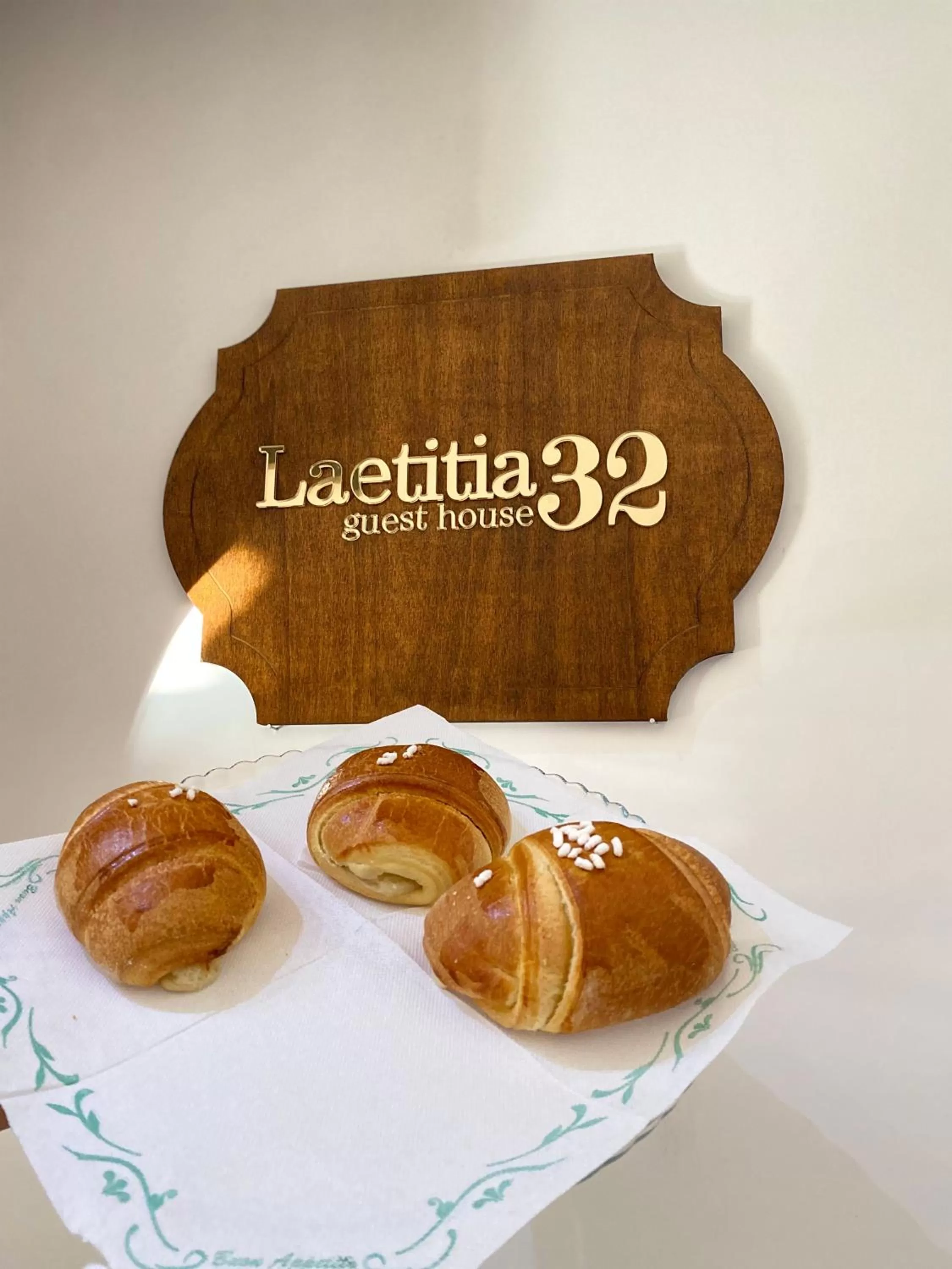 Italian breakfast in Suite room