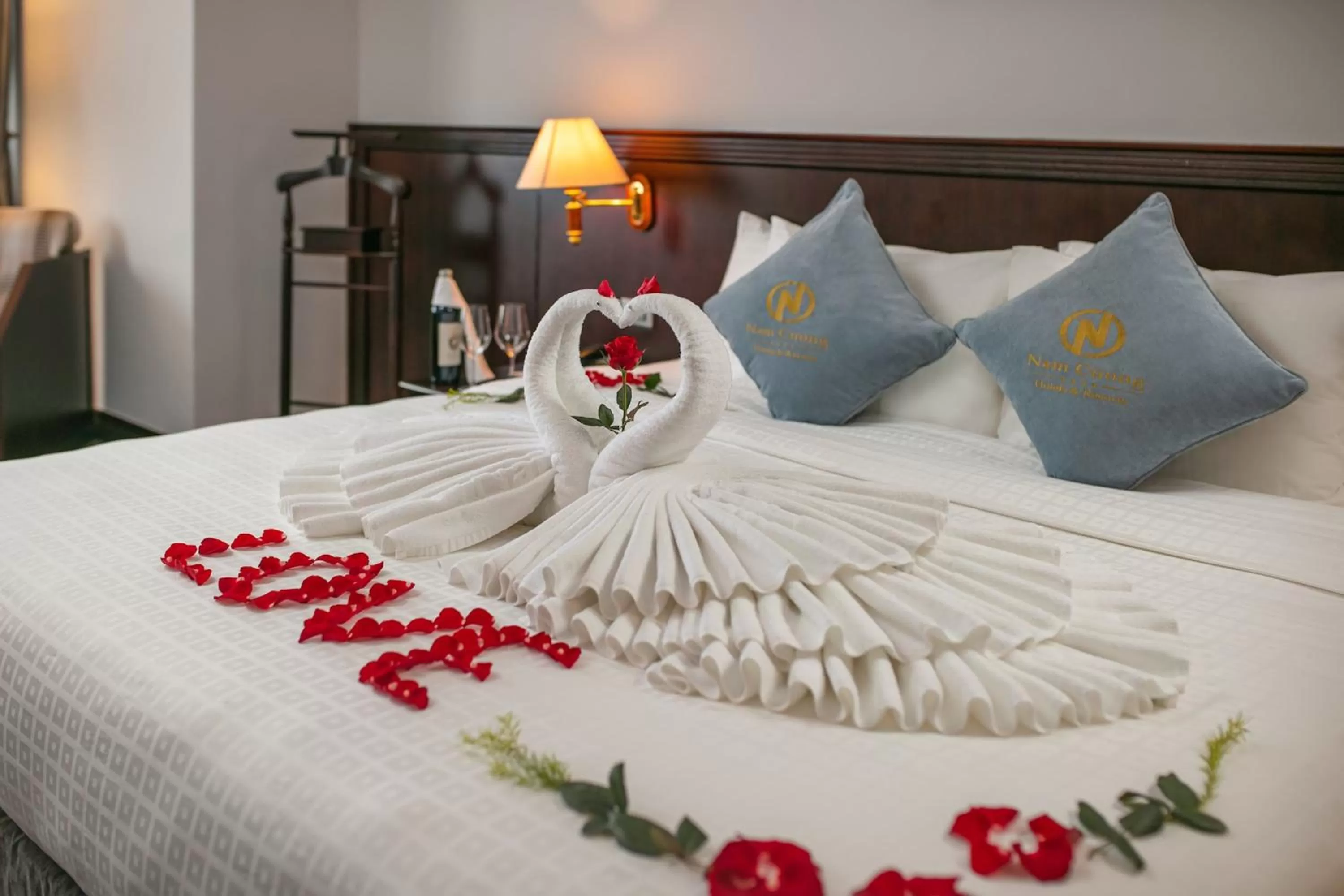 Bed in The Tray Hotel Hai Phong