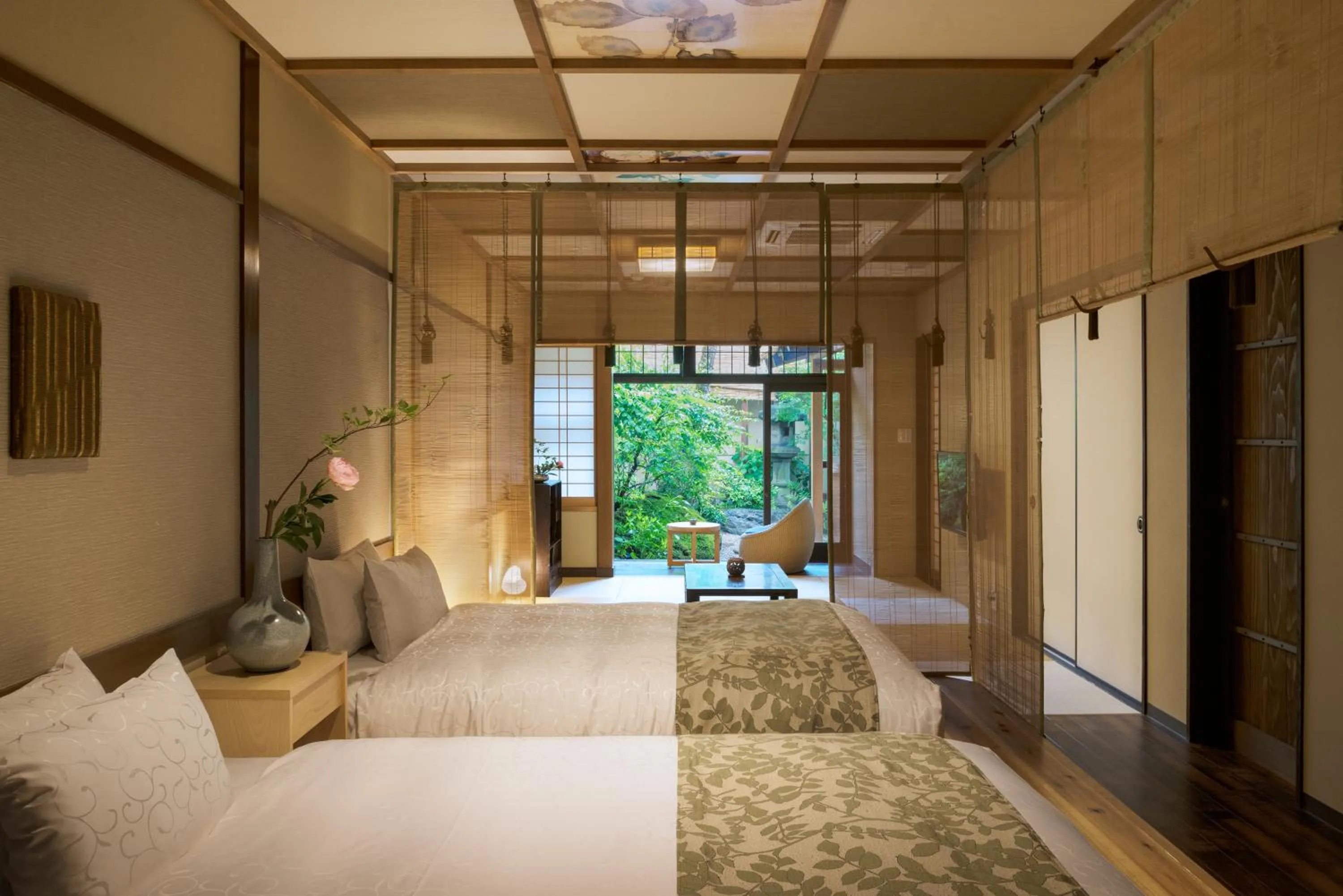 Photo of the whole room, Bed in Nazuna Kyoto Nijo-jo