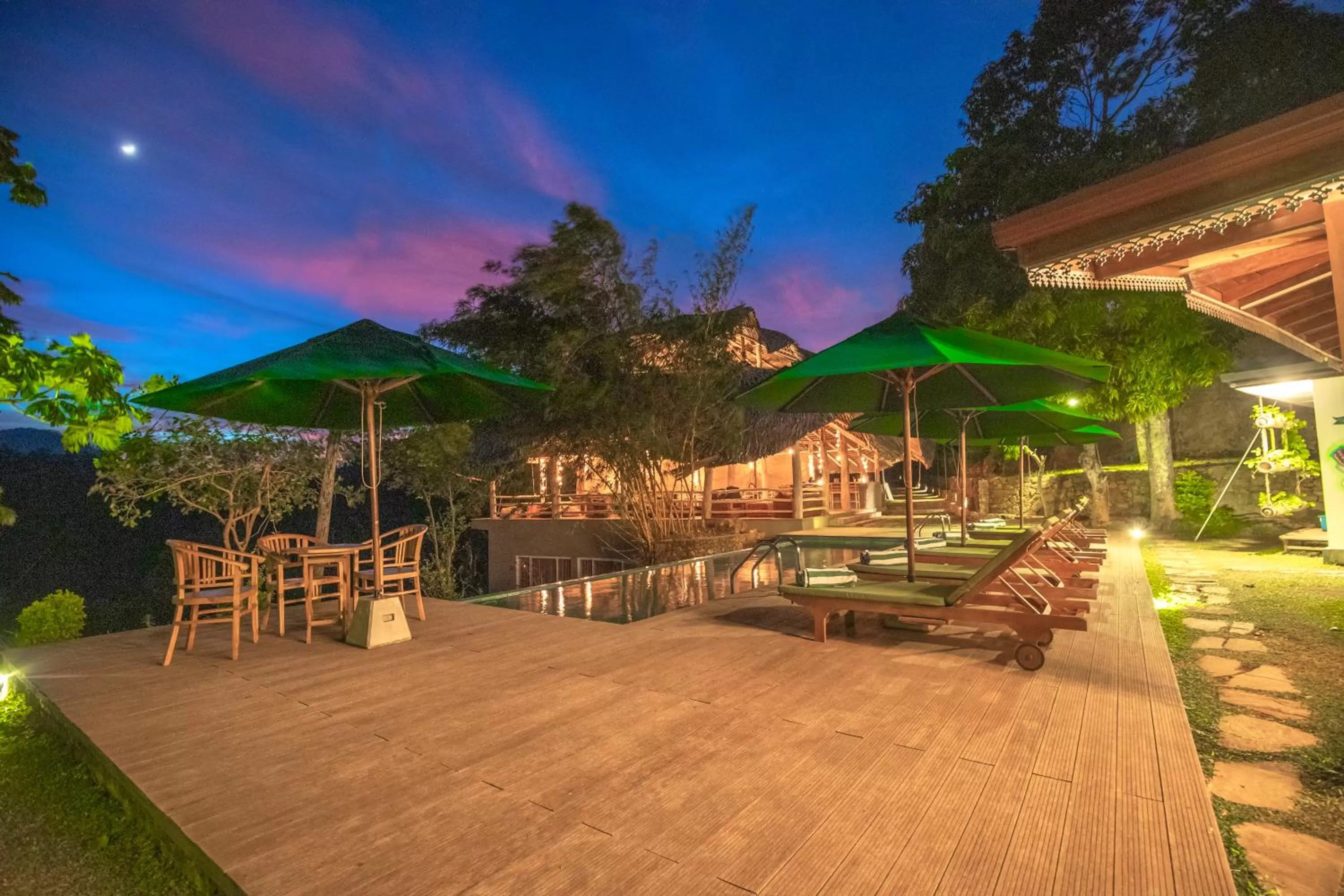 Swimming pool in CHILL VILLE, VIEW POINT HOTEL