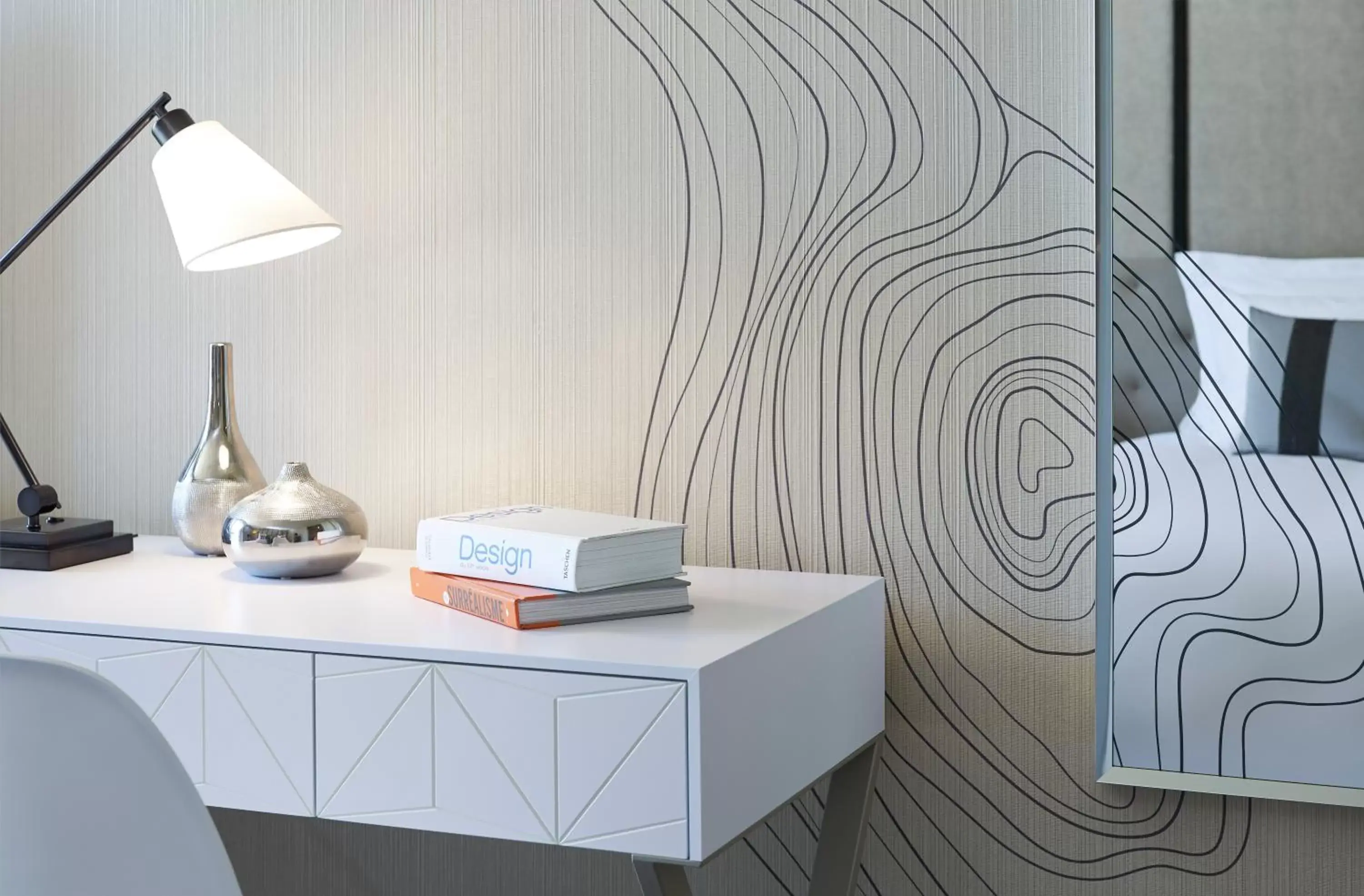 Deluxe Queen Room in Renaissance Paris La Defense Hotel Deluxe Queen Room in Renaissance Paris La Defense Hotel