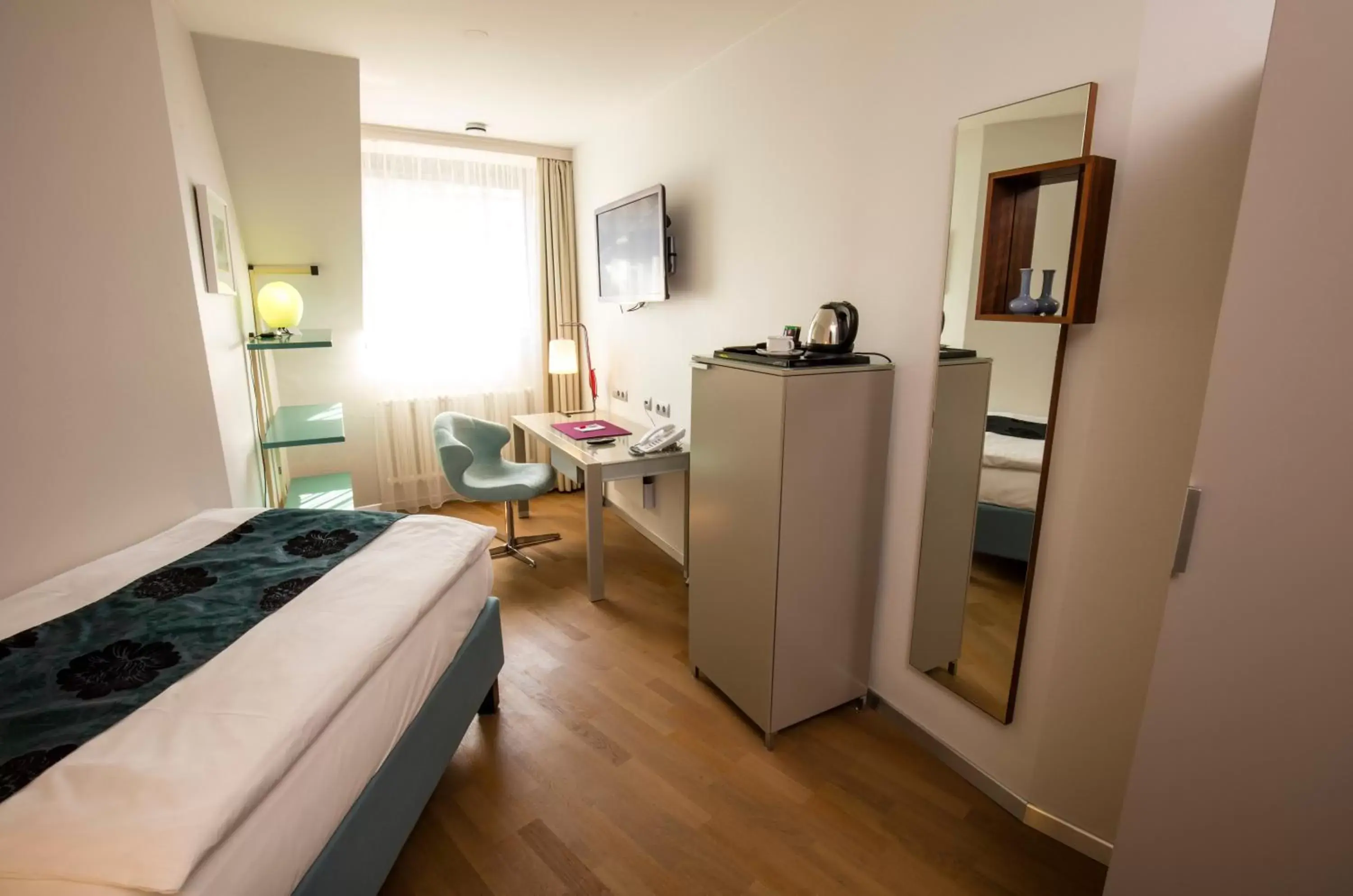 French Single Room in Maurers Zollamt Hotel French Single Room in Maurers Zollamt Hotel