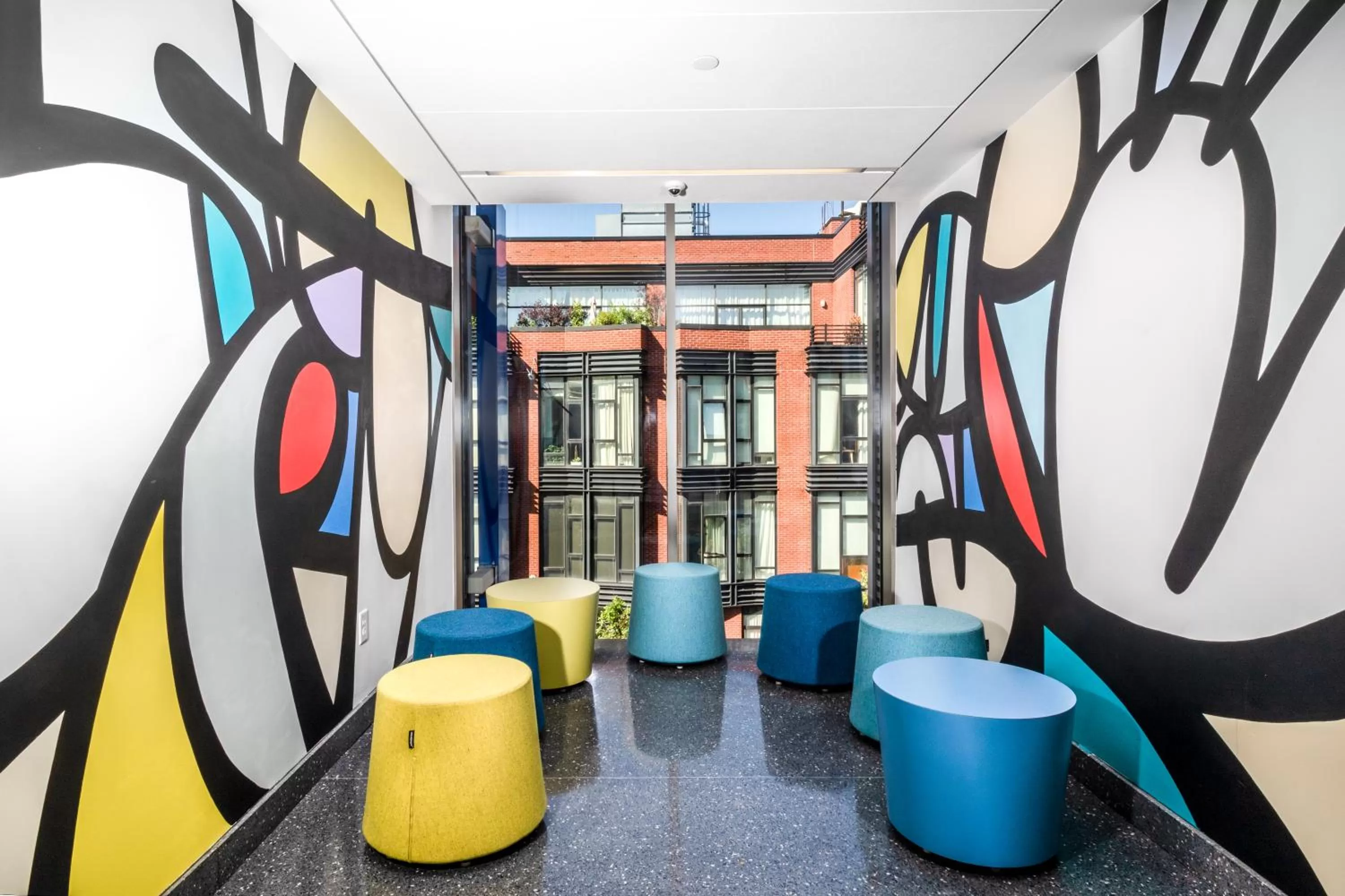 Seating area in Pod Brooklyn