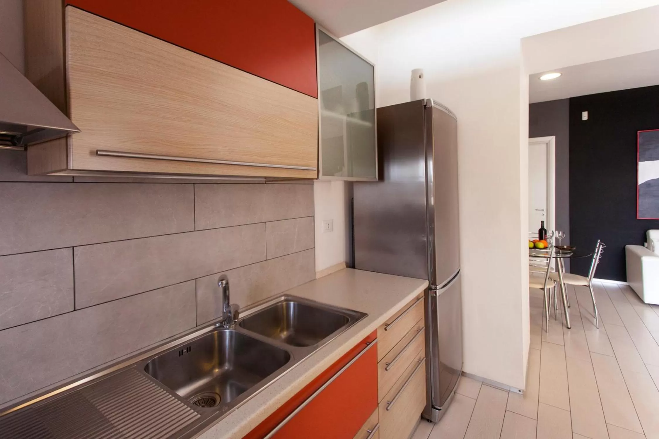 Kitchen or kitchenette in Villino Erminia - Seaside Art b&b