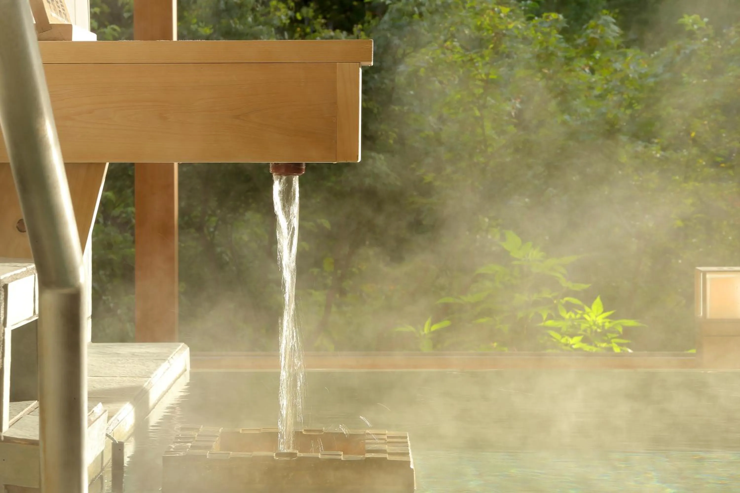 Hot Spring Bath in Hotel Ryu Resort and Spa