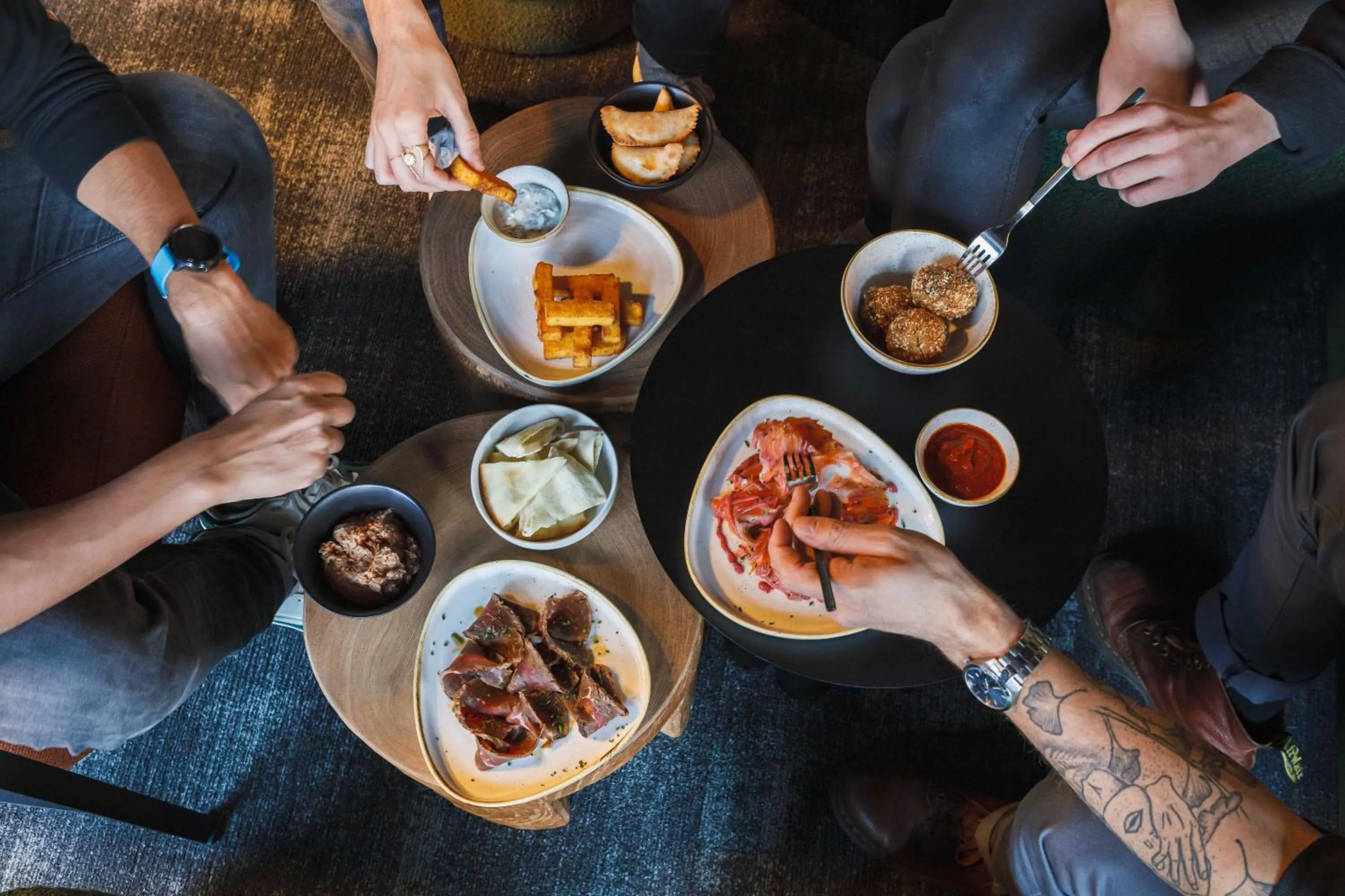 Restaurant/places to eat in TRIBE Lyon Croix Rousse