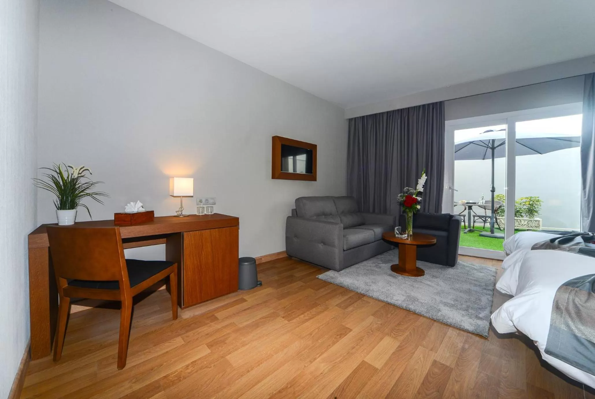 Bedroom, Bed in Golden Star Casablanca