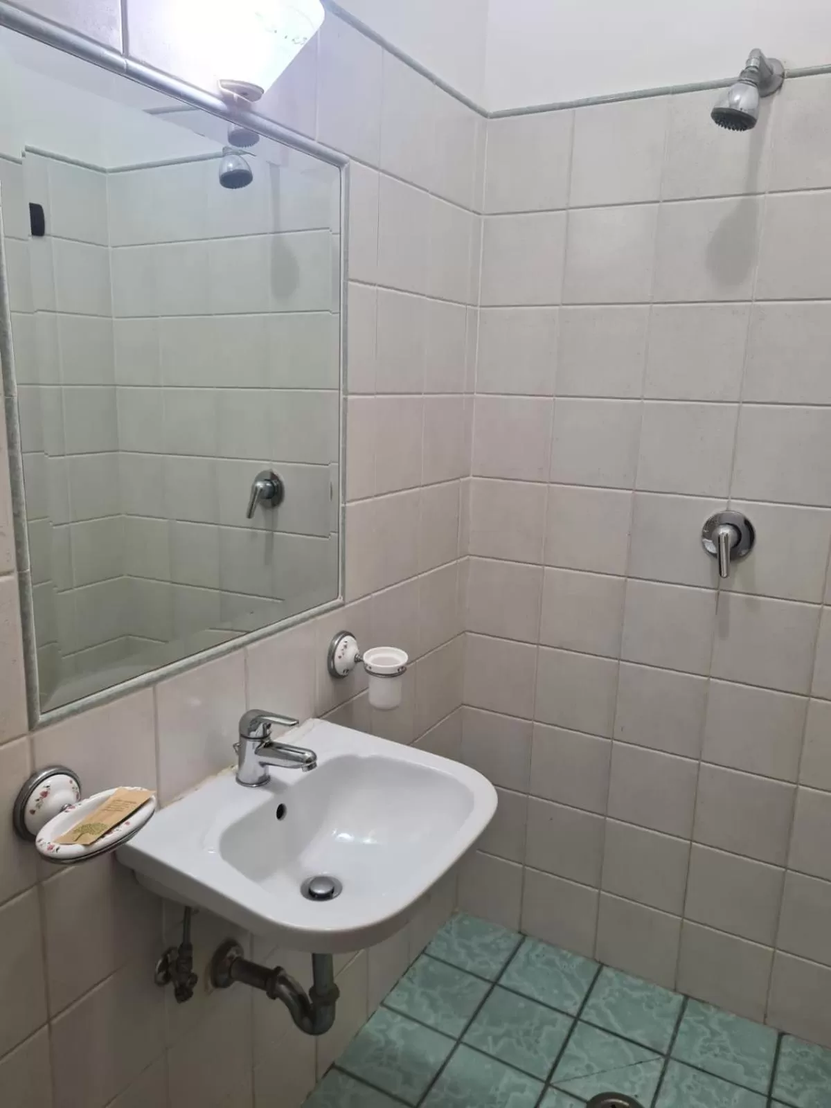 Bathroom in Hotel Sirio