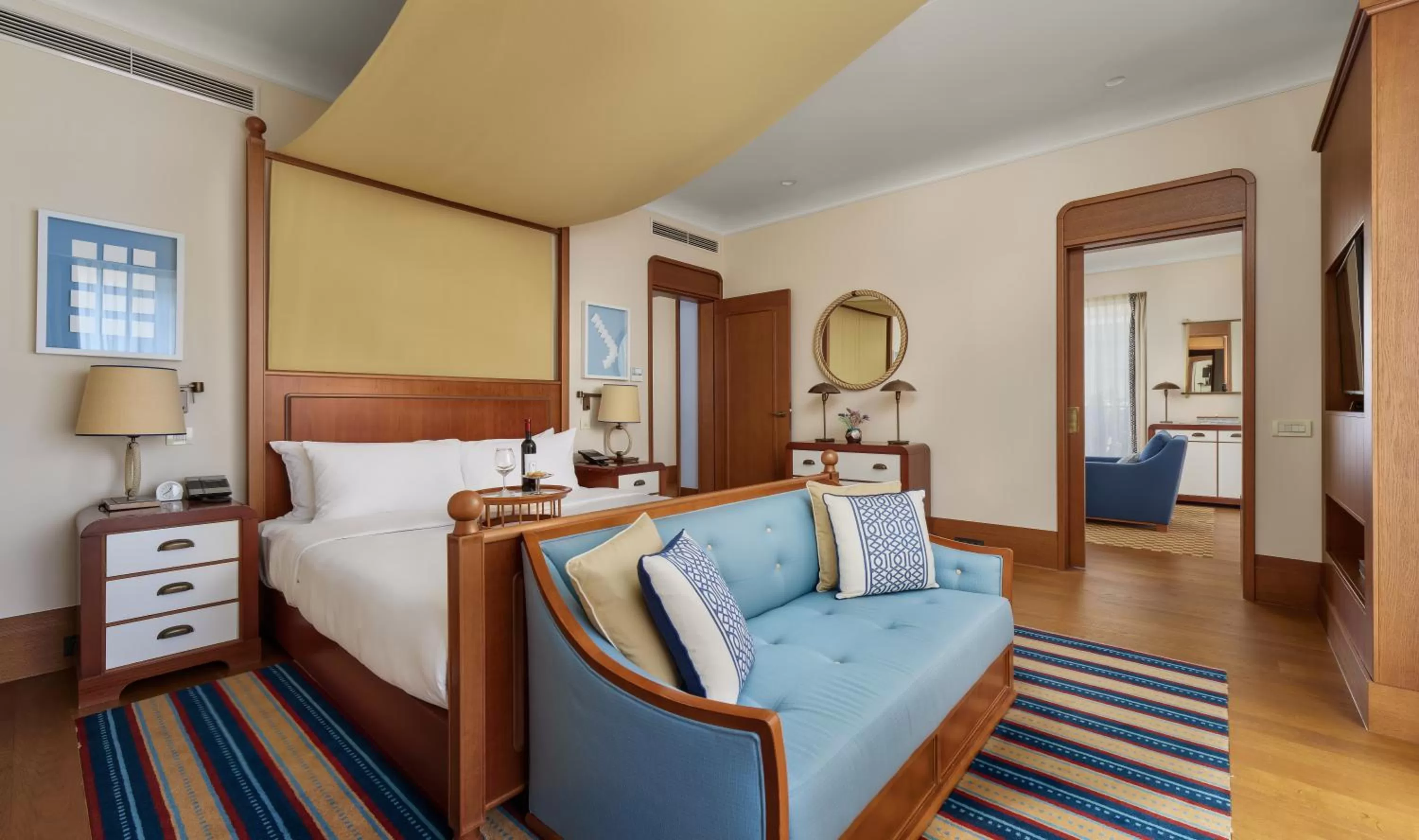 Bedroom, Bed in Regent Porto Montenegro