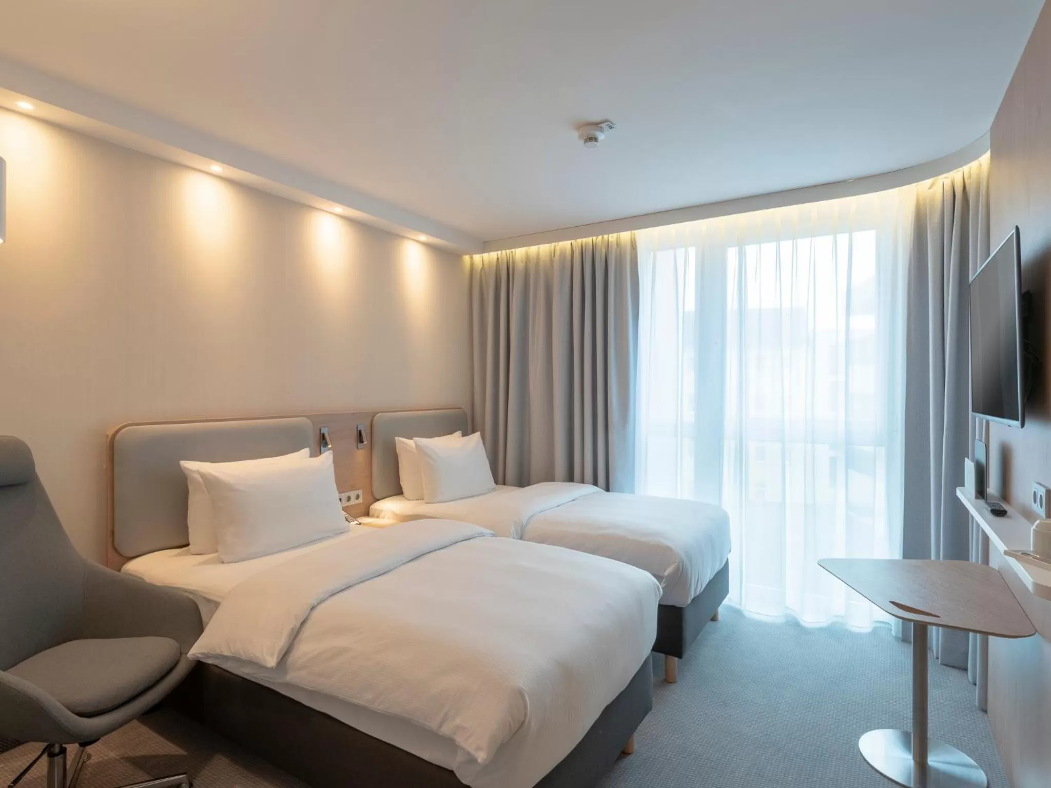 Bed in Holiday Inn Express - Offenbach by IHG