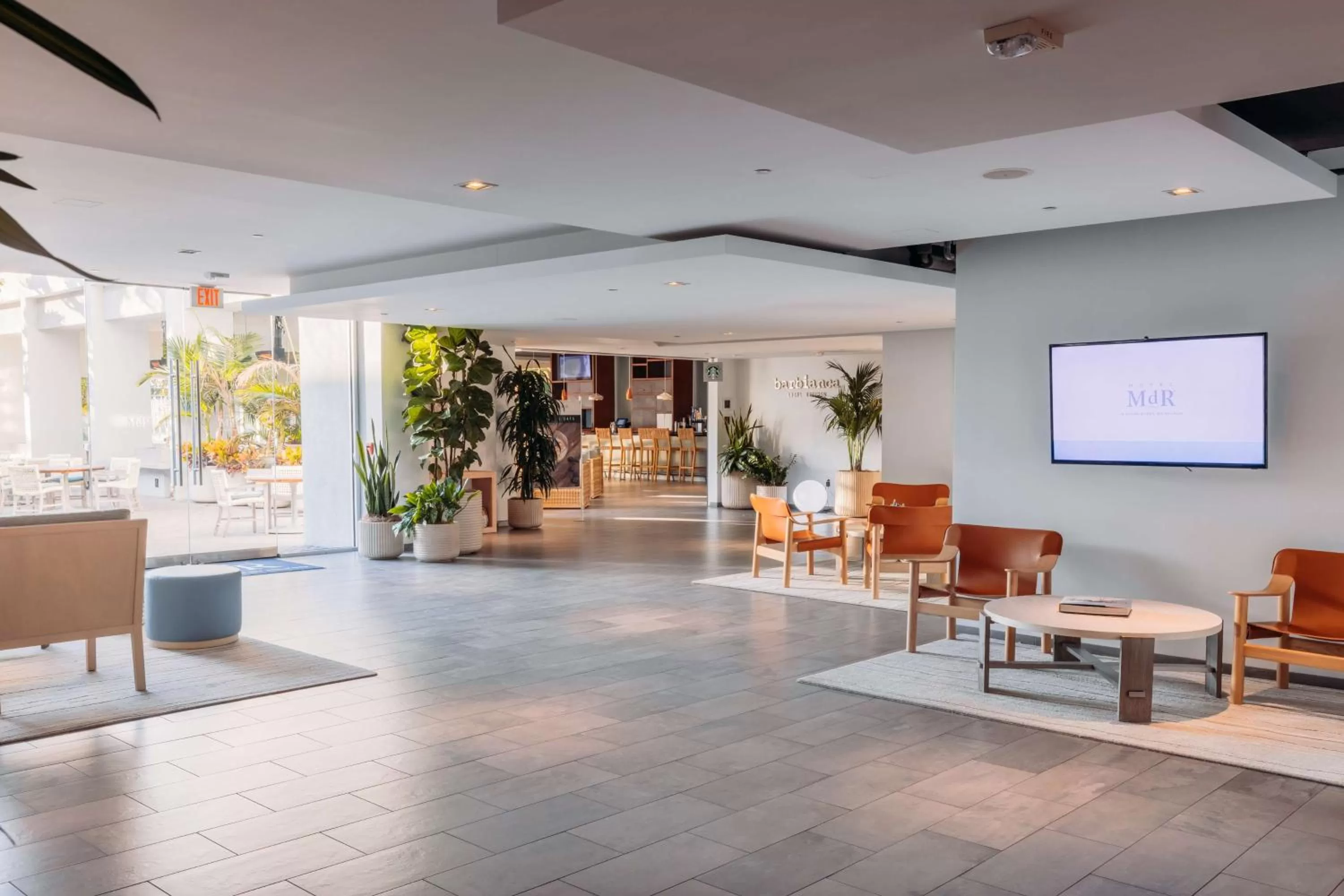 Lobby or reception in Hotel MDR Marina del Rey- a DoubleTree by Hilton