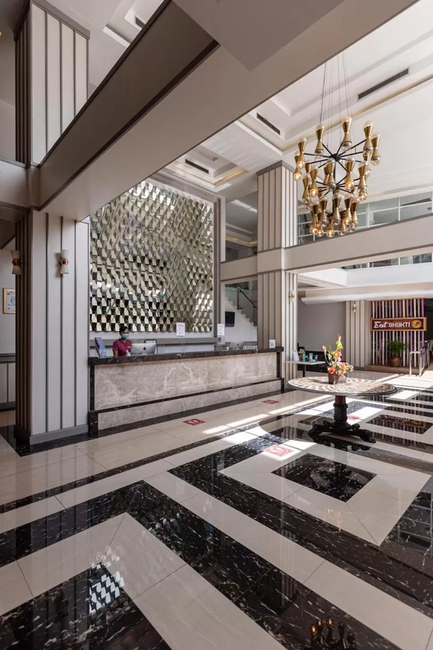 Lobby or reception in Shakti Hotel Bandung