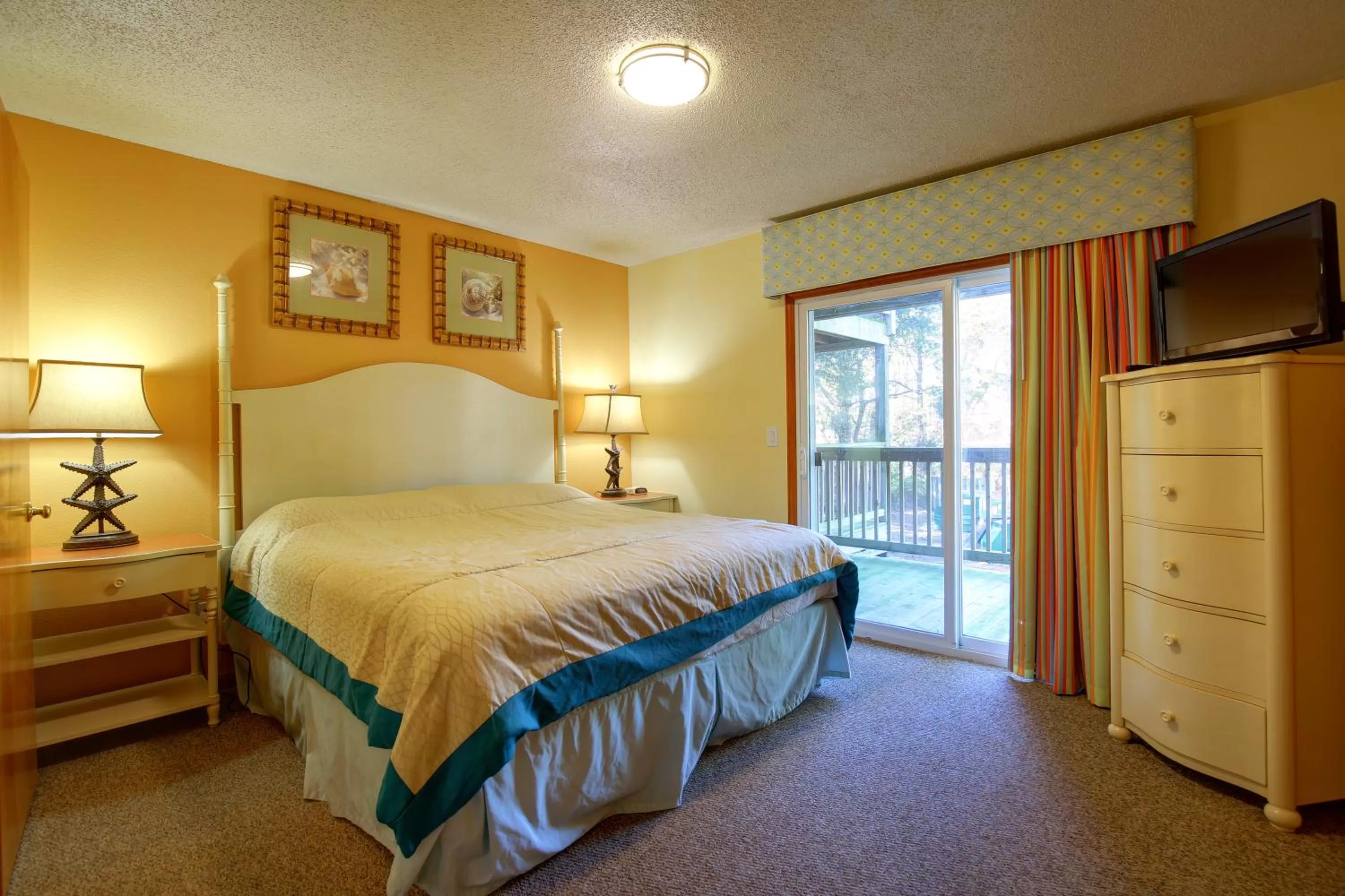 Bedroom, Bed in Ocean Pines Resort