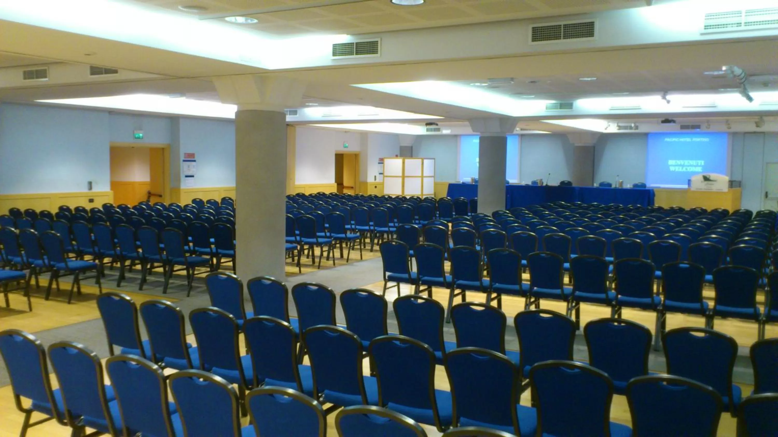 Business facilities in Pacific Hotel Fortino