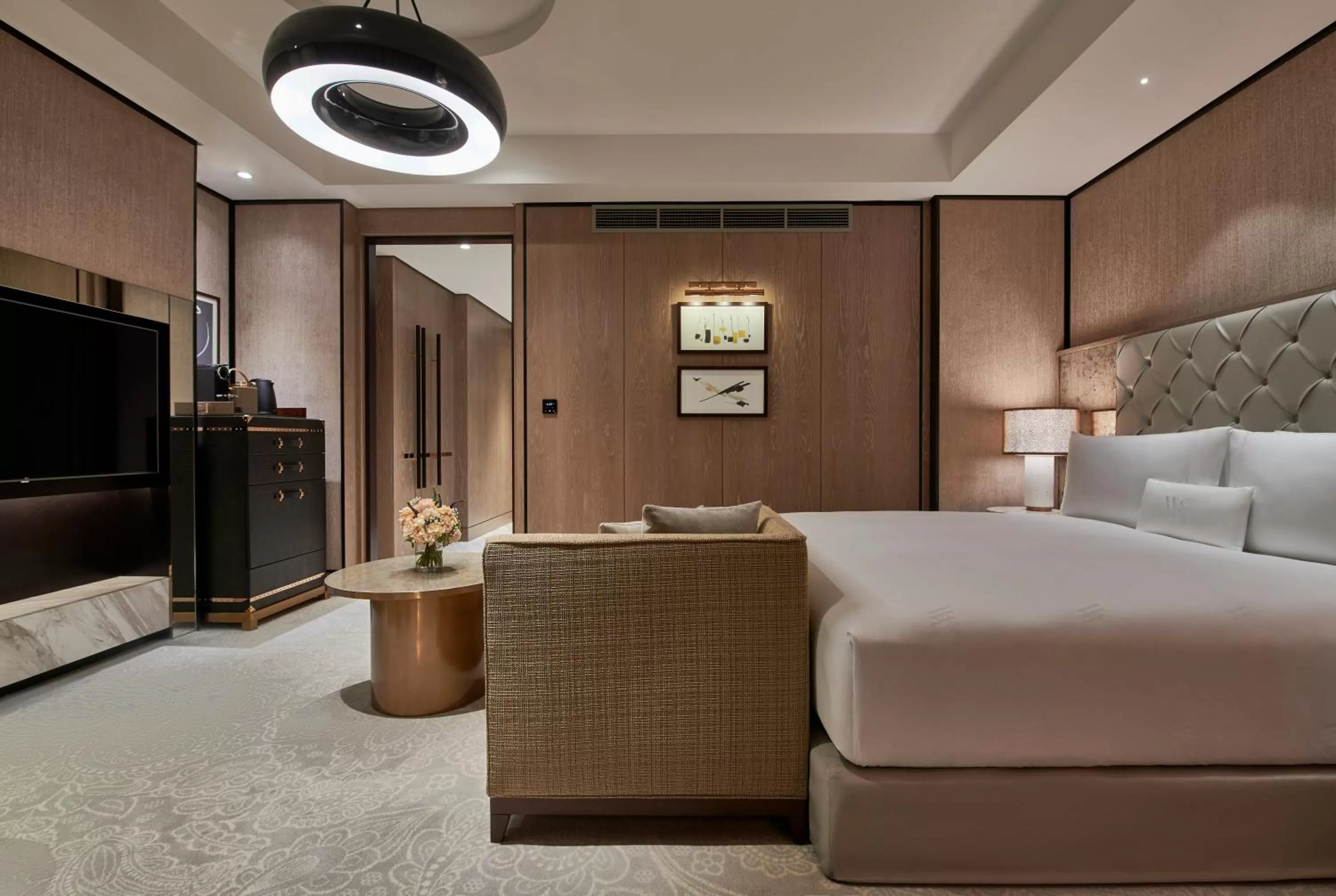 Bed in Waldorf Astoria Dubai International Financial Centre