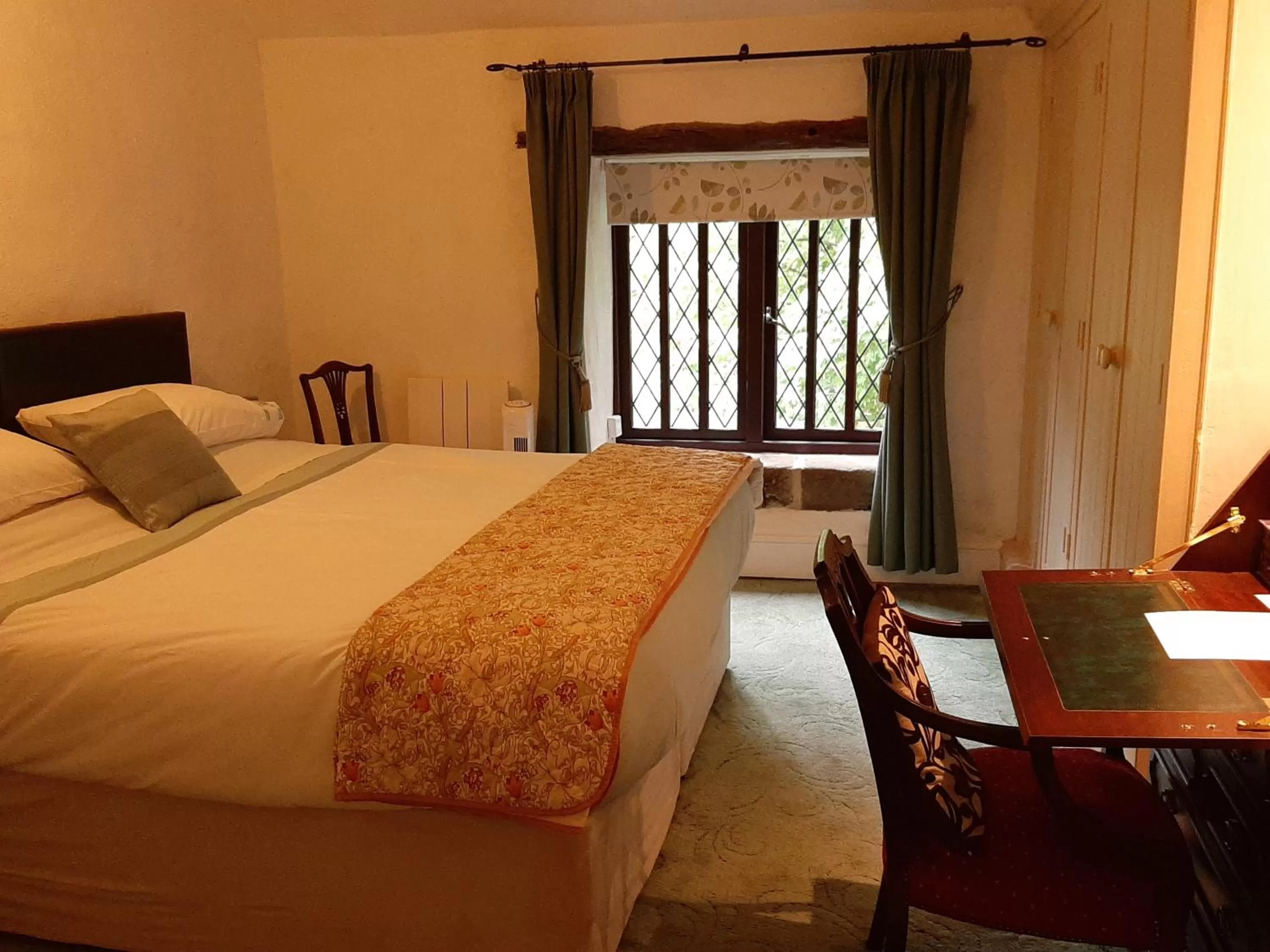 Bedroom, Bed in Church Villa B & B