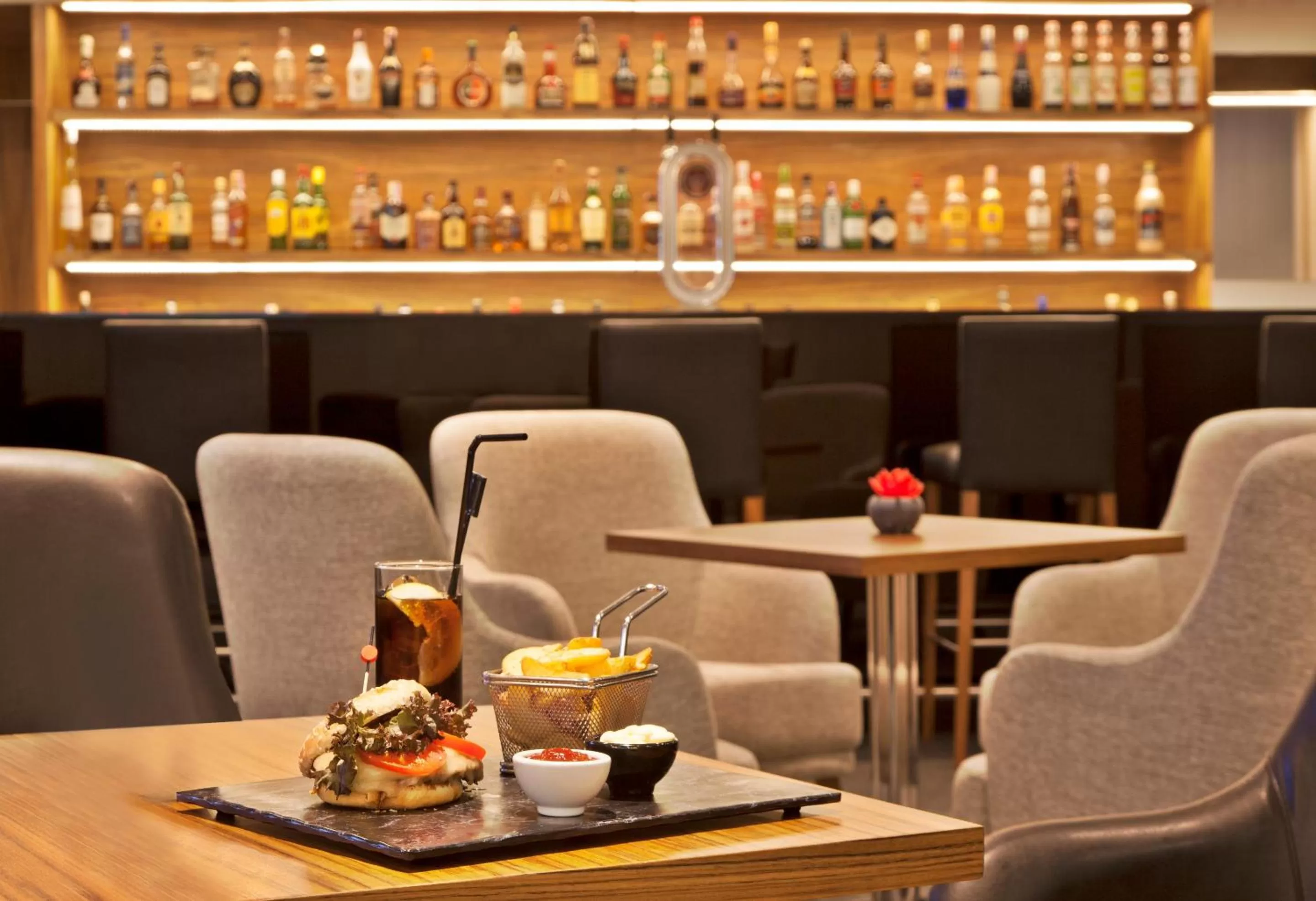 Lounge or bar in Ramada by Wyndham Lisbon