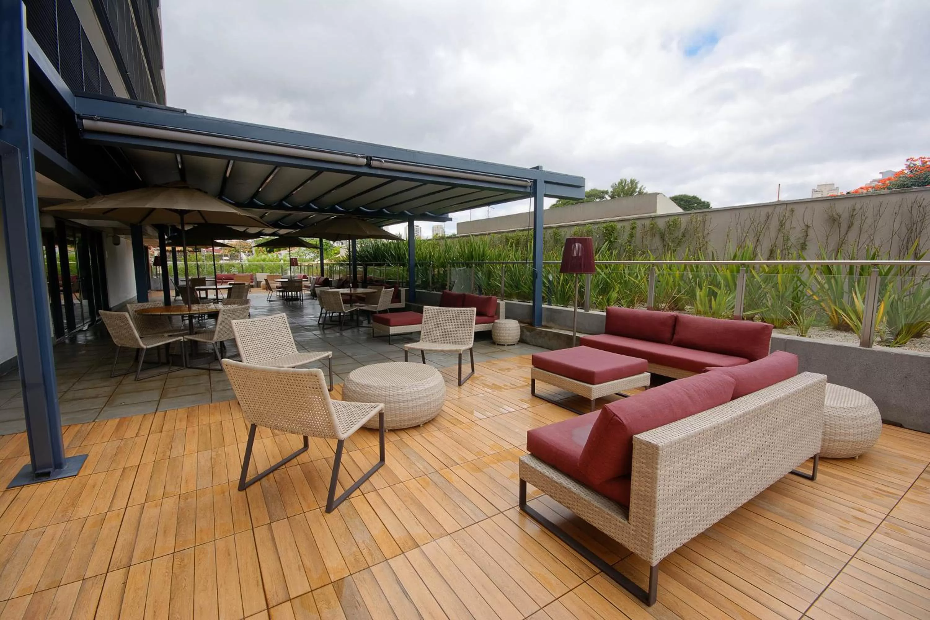 Golden Tower Express Berrini by Fênix Hotéis