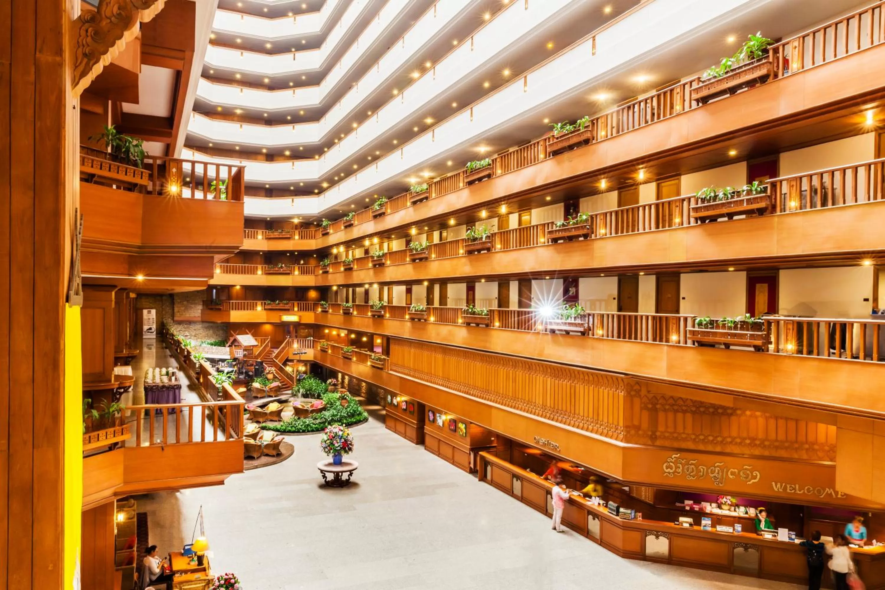 Lobby or reception in Lotus Pang Suan Kaew Hotel
