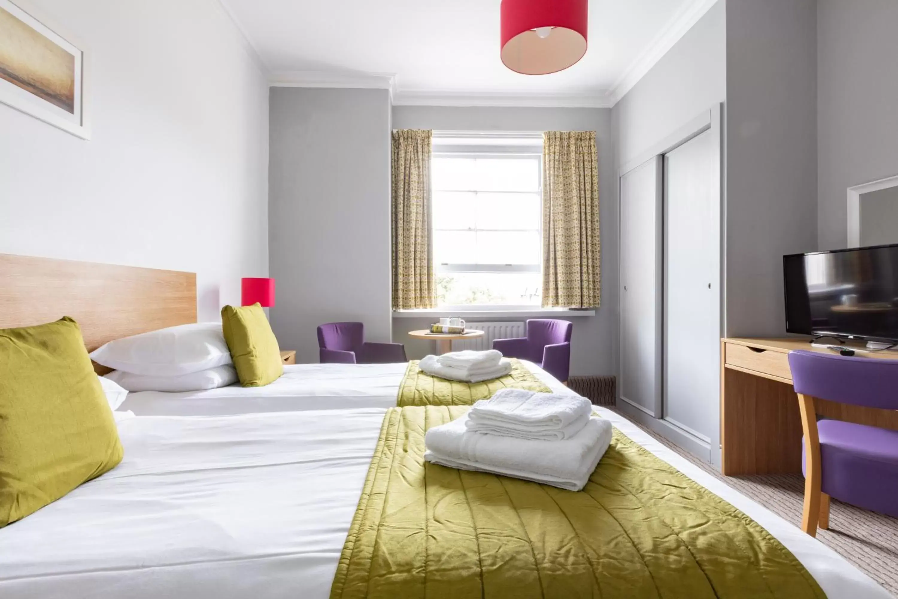 Standard Twin Room in The Imperial Hotel Exmouth Standard Twin Room in The Imperial Hotel Exmouth