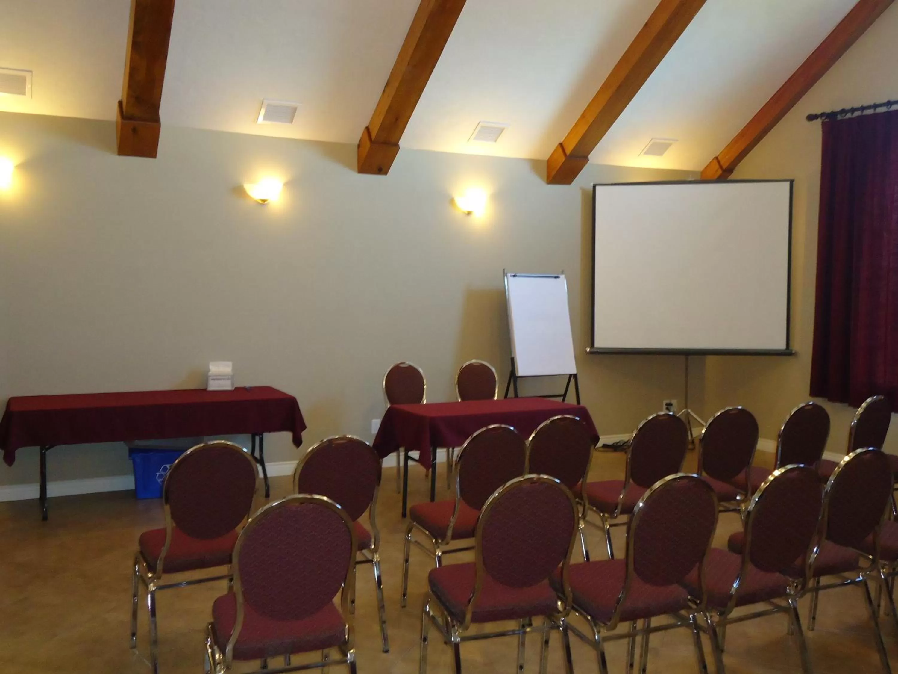 Banquet/Function facilities in Auberge Bouctouche Inn & Suites