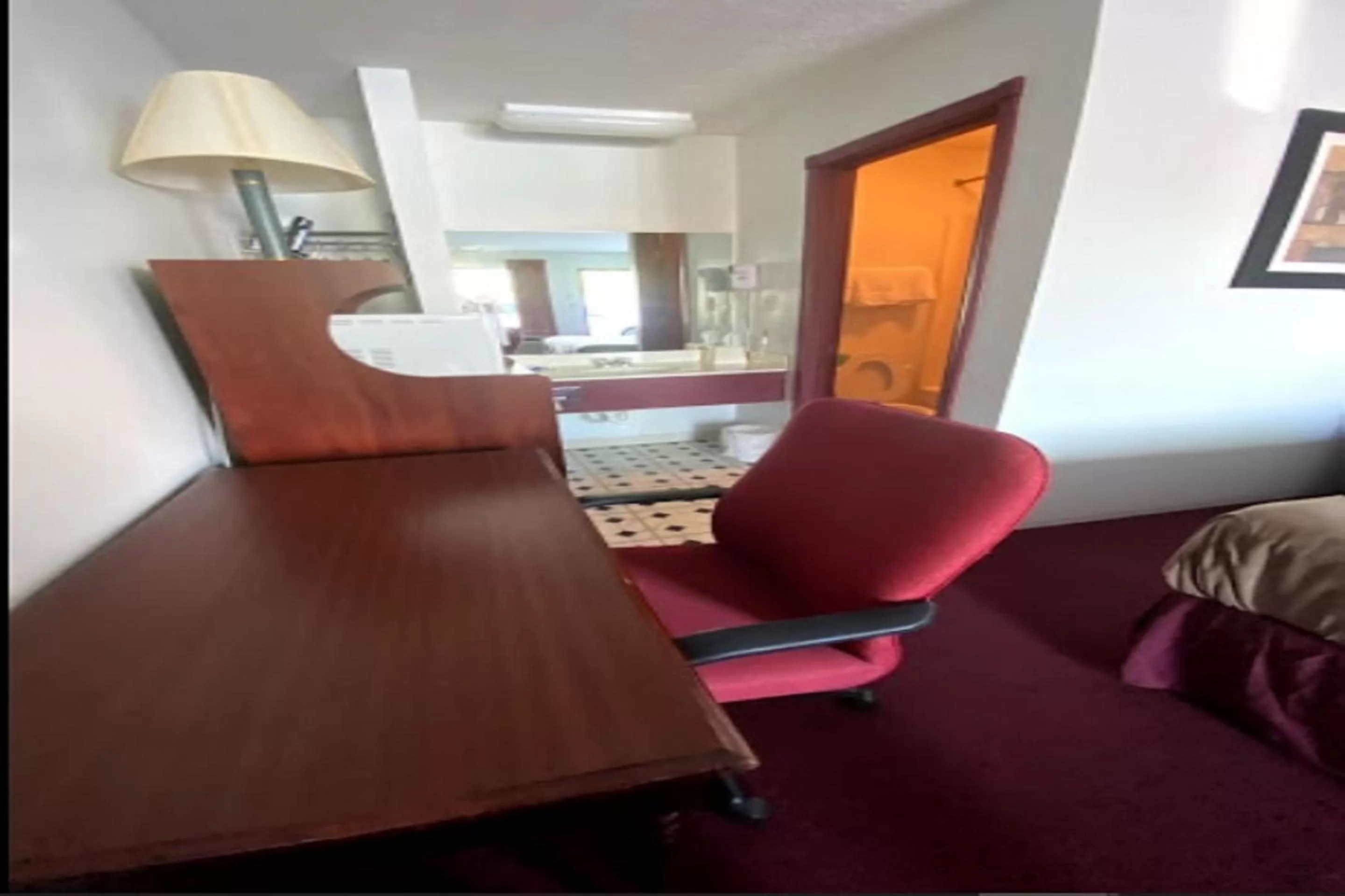 Area and facilities in Royal Inn