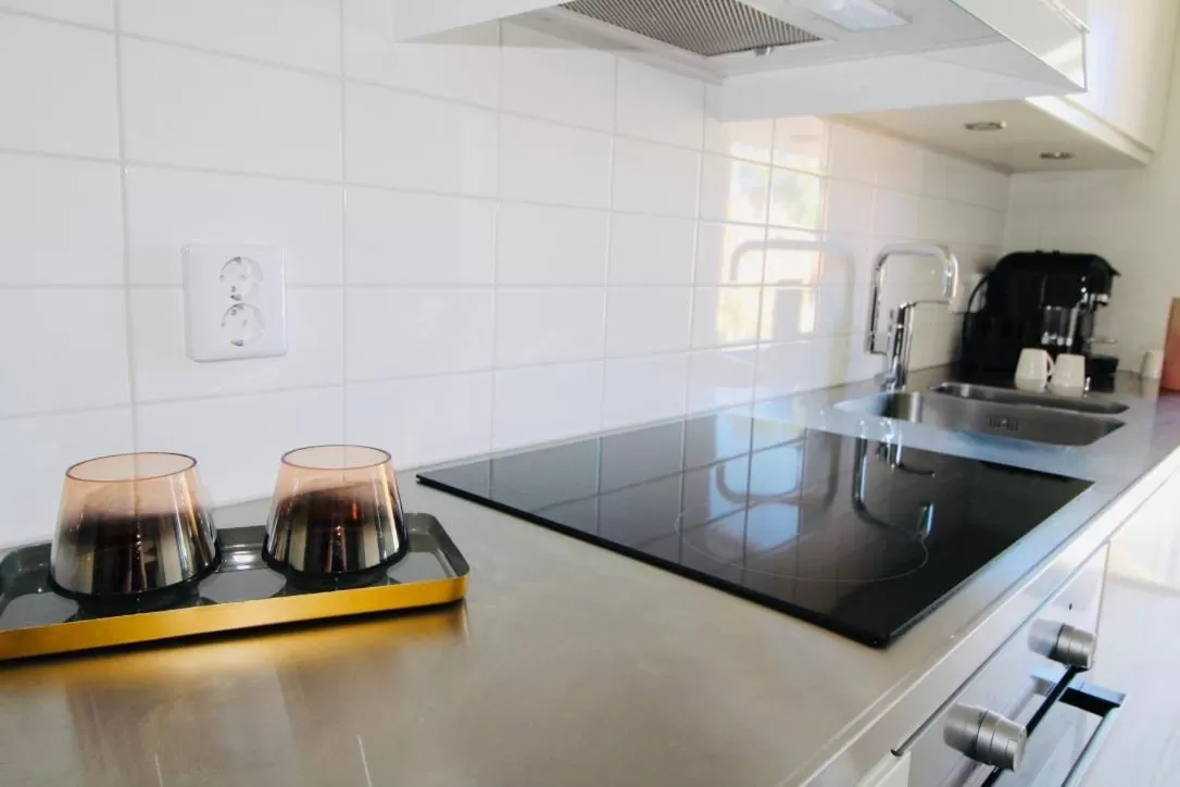 Coffee/tea facilities in Easy Livin' Apartment Hotel