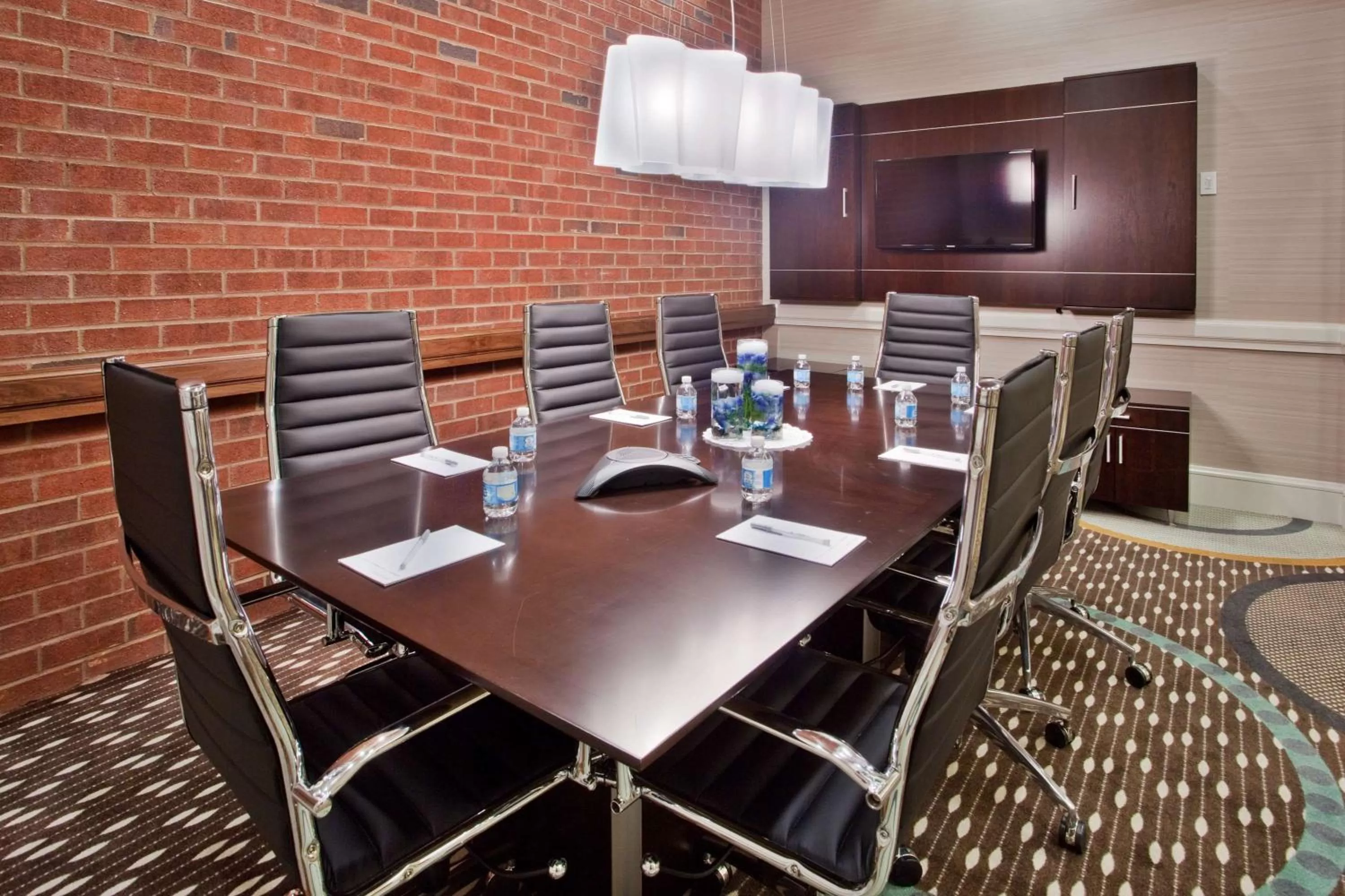 Meeting/conference room in Hampton Inn & Suites Chapel Hill/Carrboro