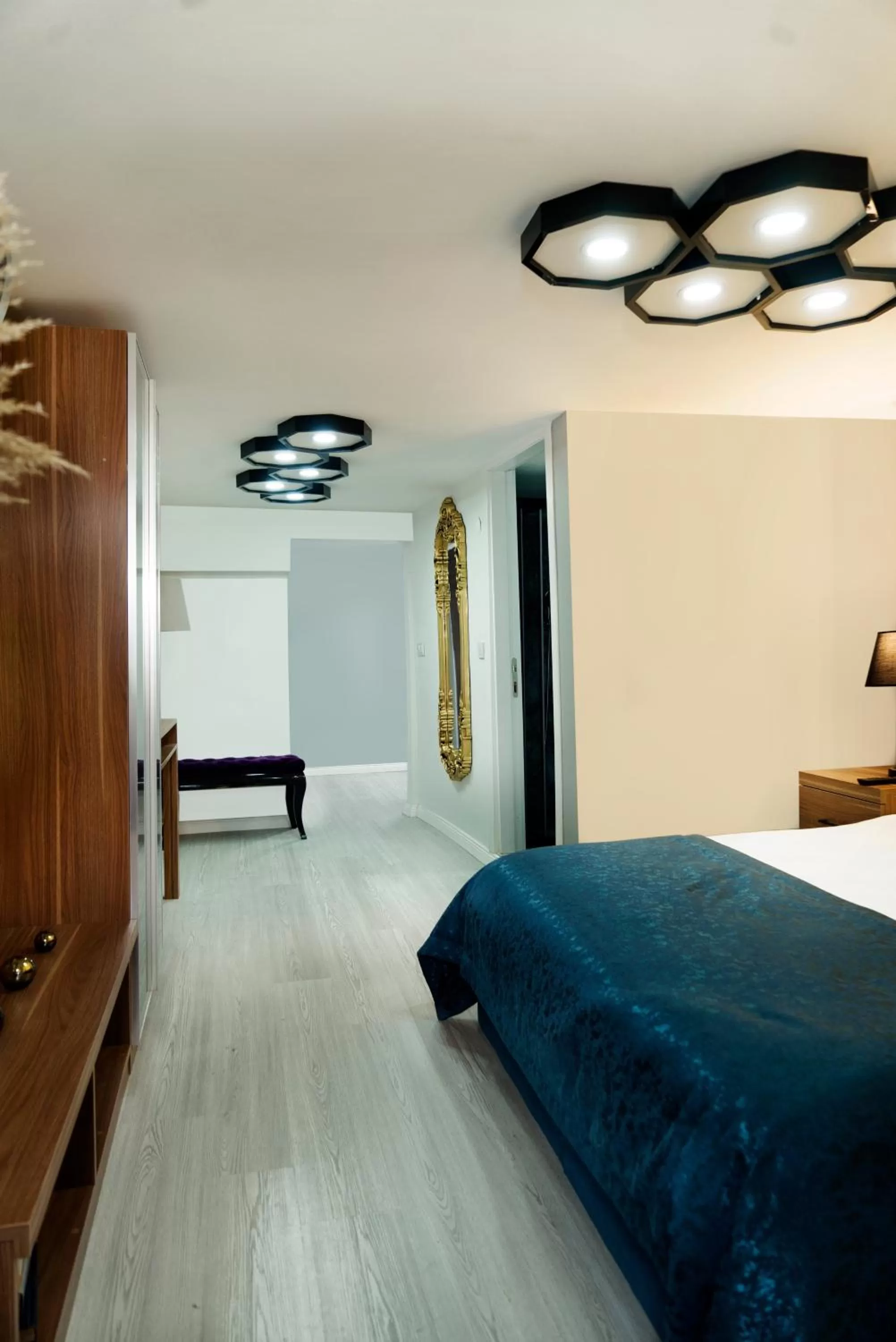 Photo of the whole room, Bed in Taksim Yazıcı Residence