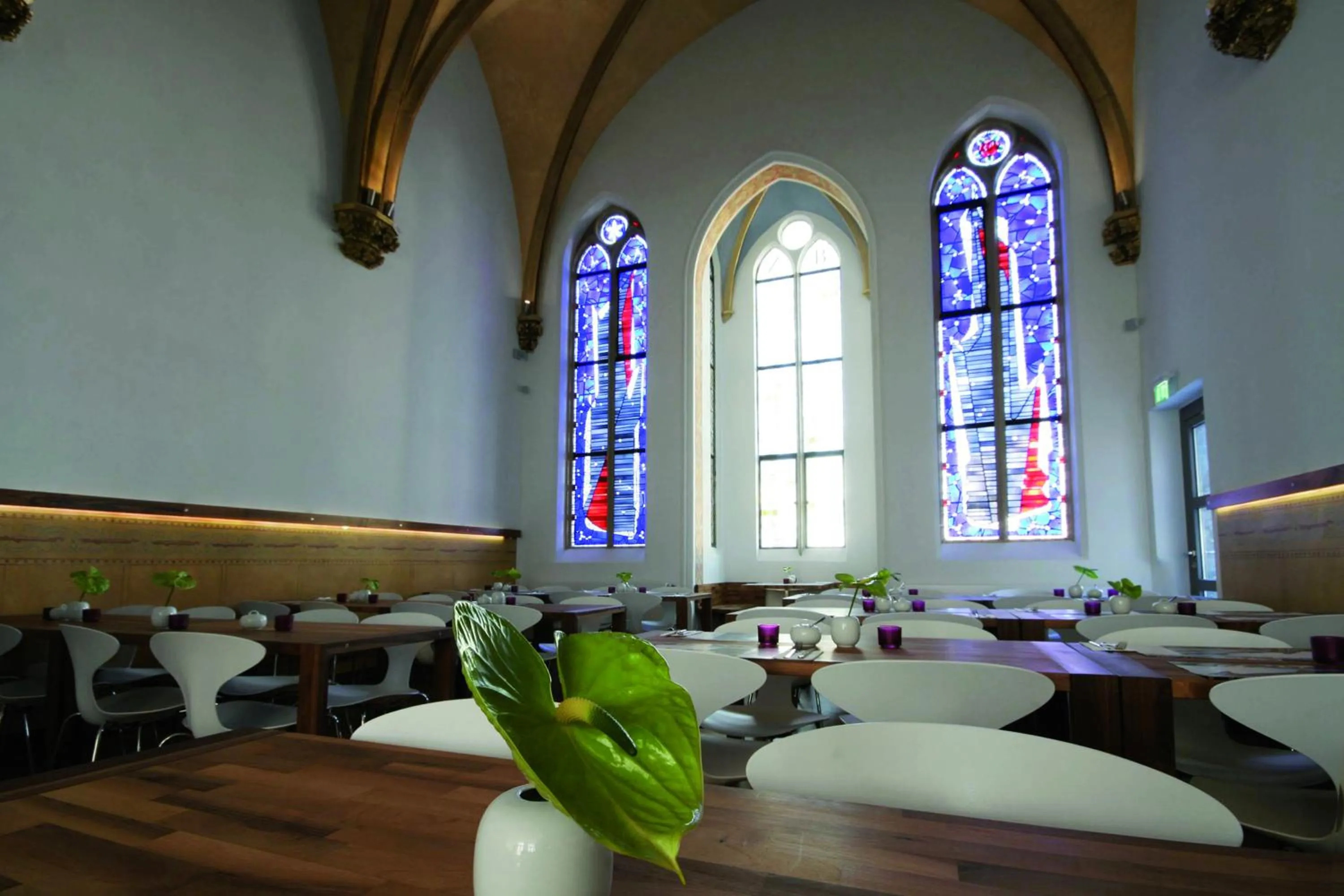 Restaurant/places to eat in HOPPER Hotel St. Josef