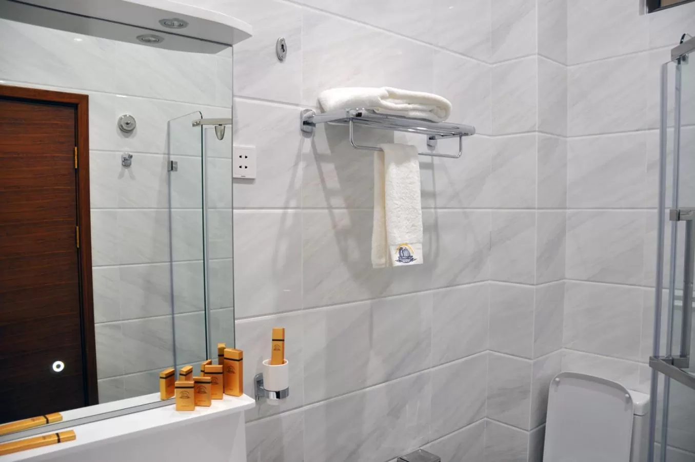 Bathroom in Parliament Palace Hotel