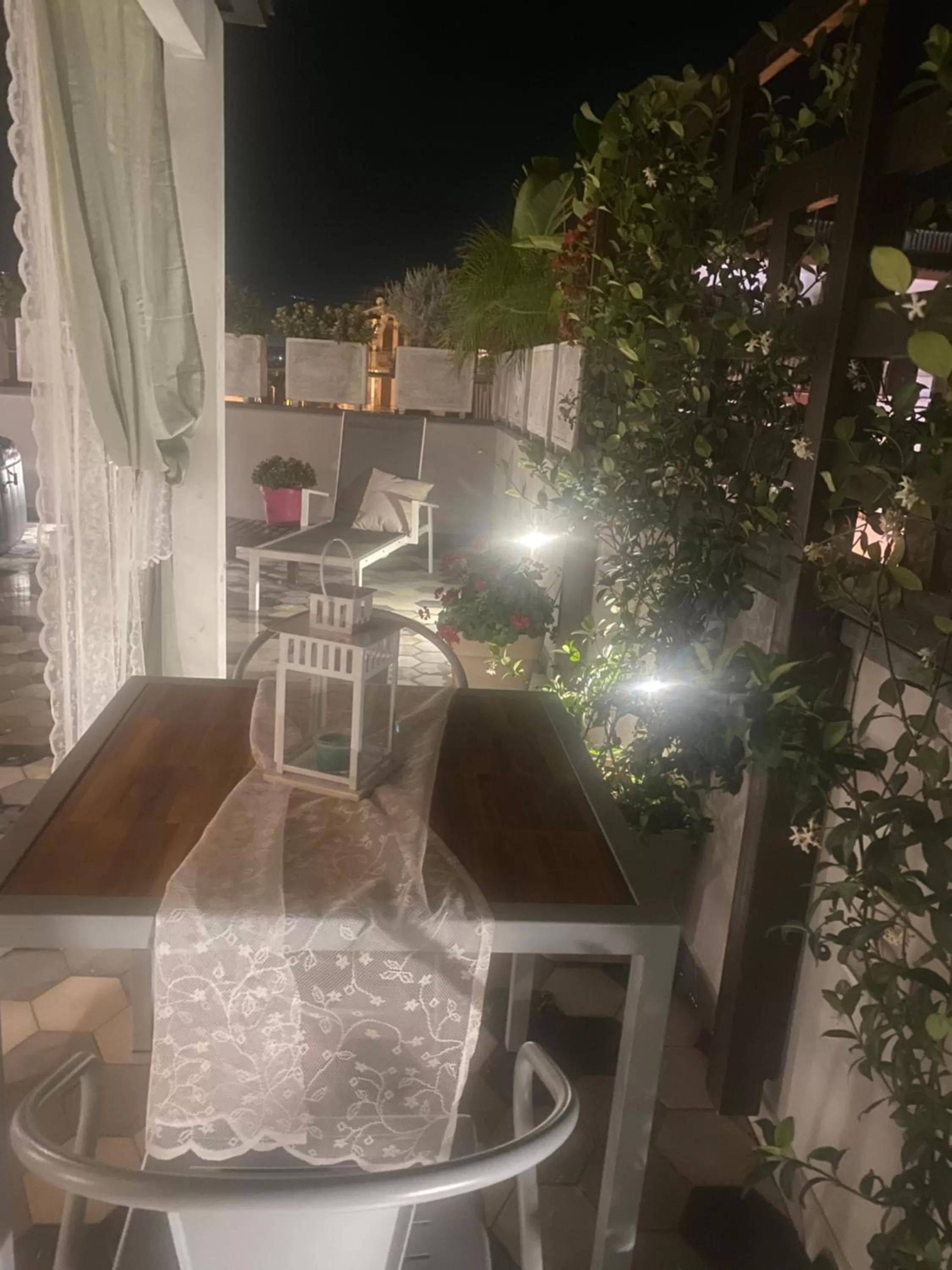 Night in Pompei TERAFI Home