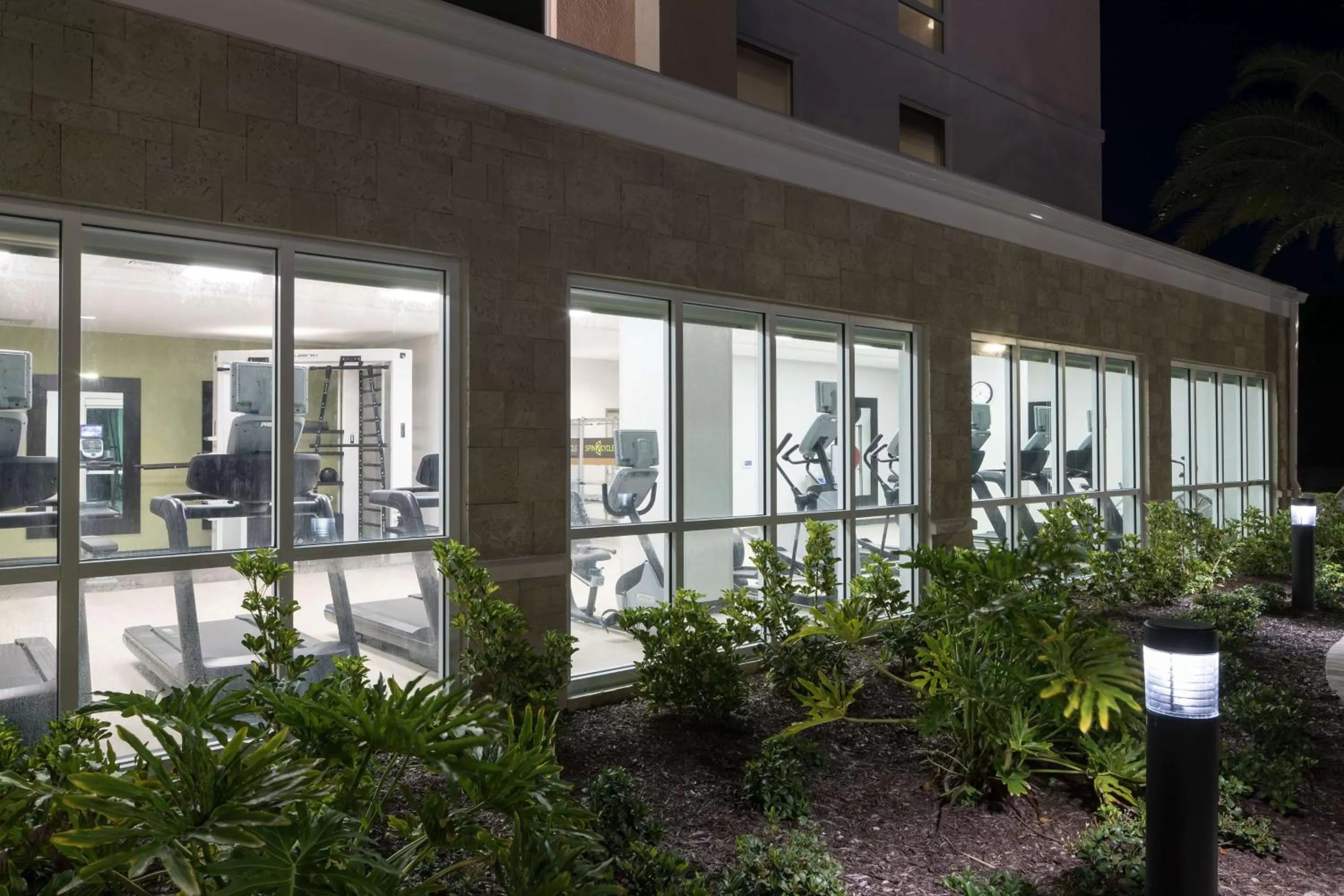 Fitness centre/facilities in Hampton Inn & Suites Cape Canaveral Cruise Port, Fl