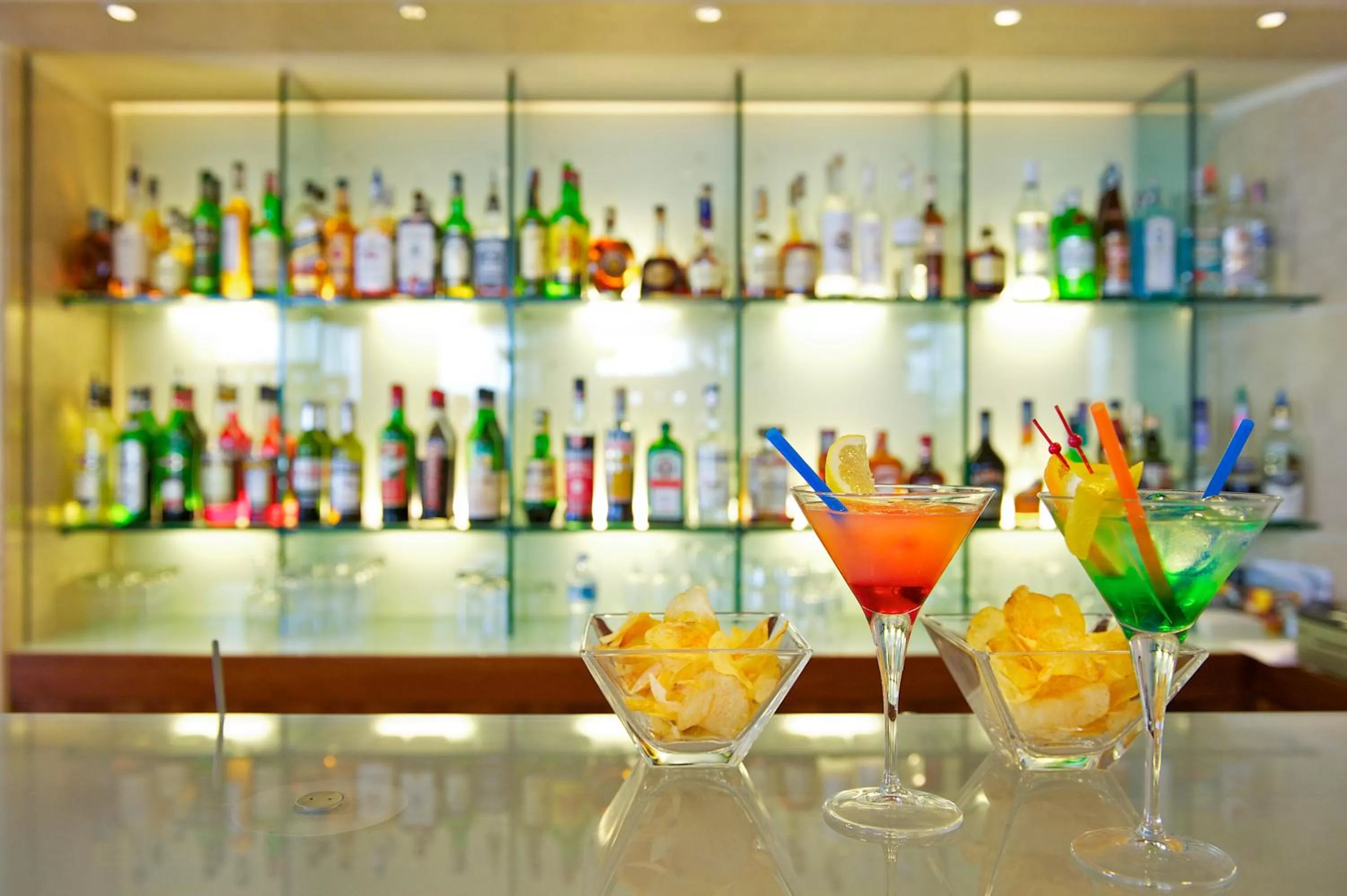 Lounge or bar in Novotel Roma Est