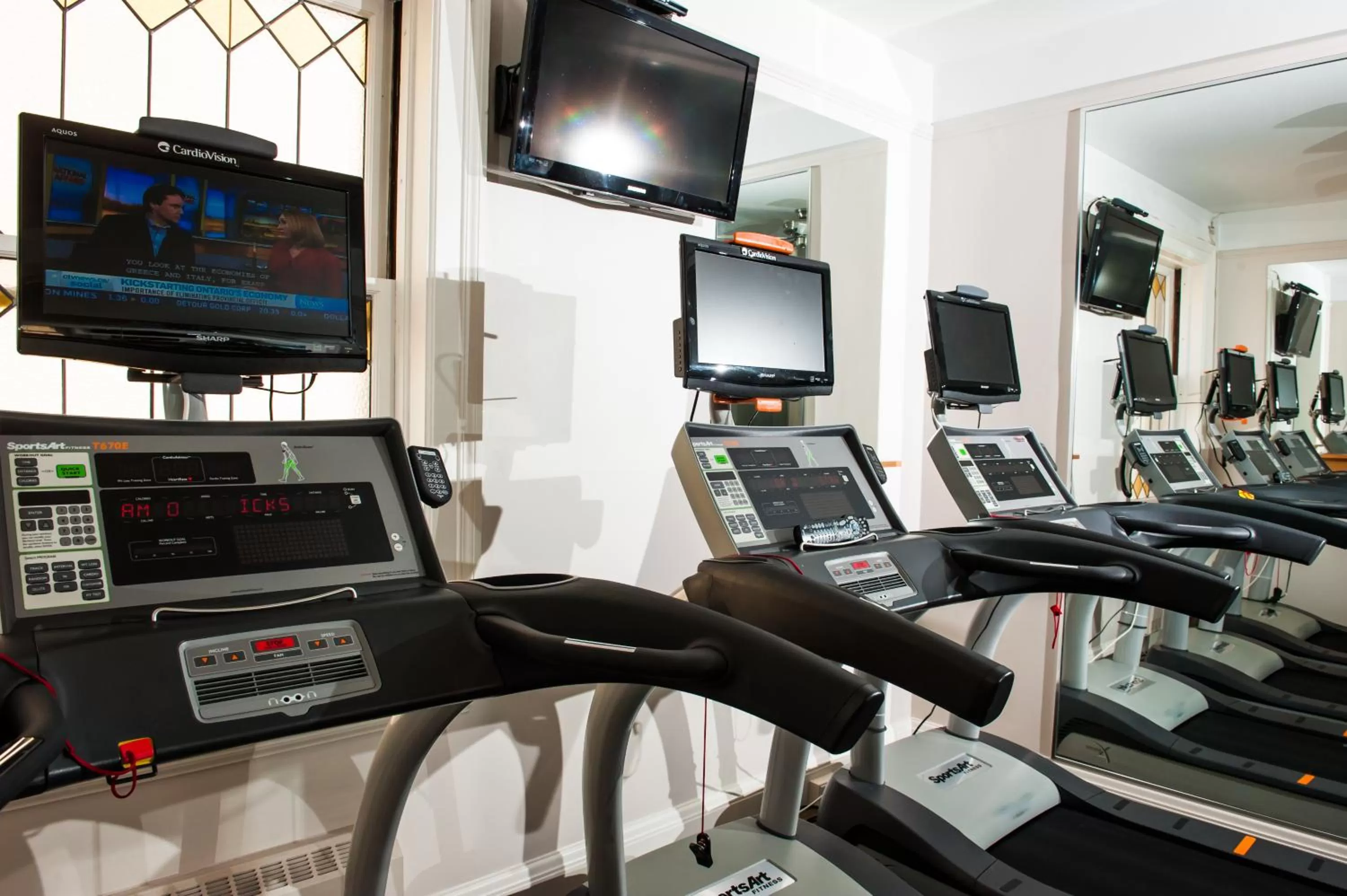Fitness centre/facilities in The Inn at the Union Club of British Columbia