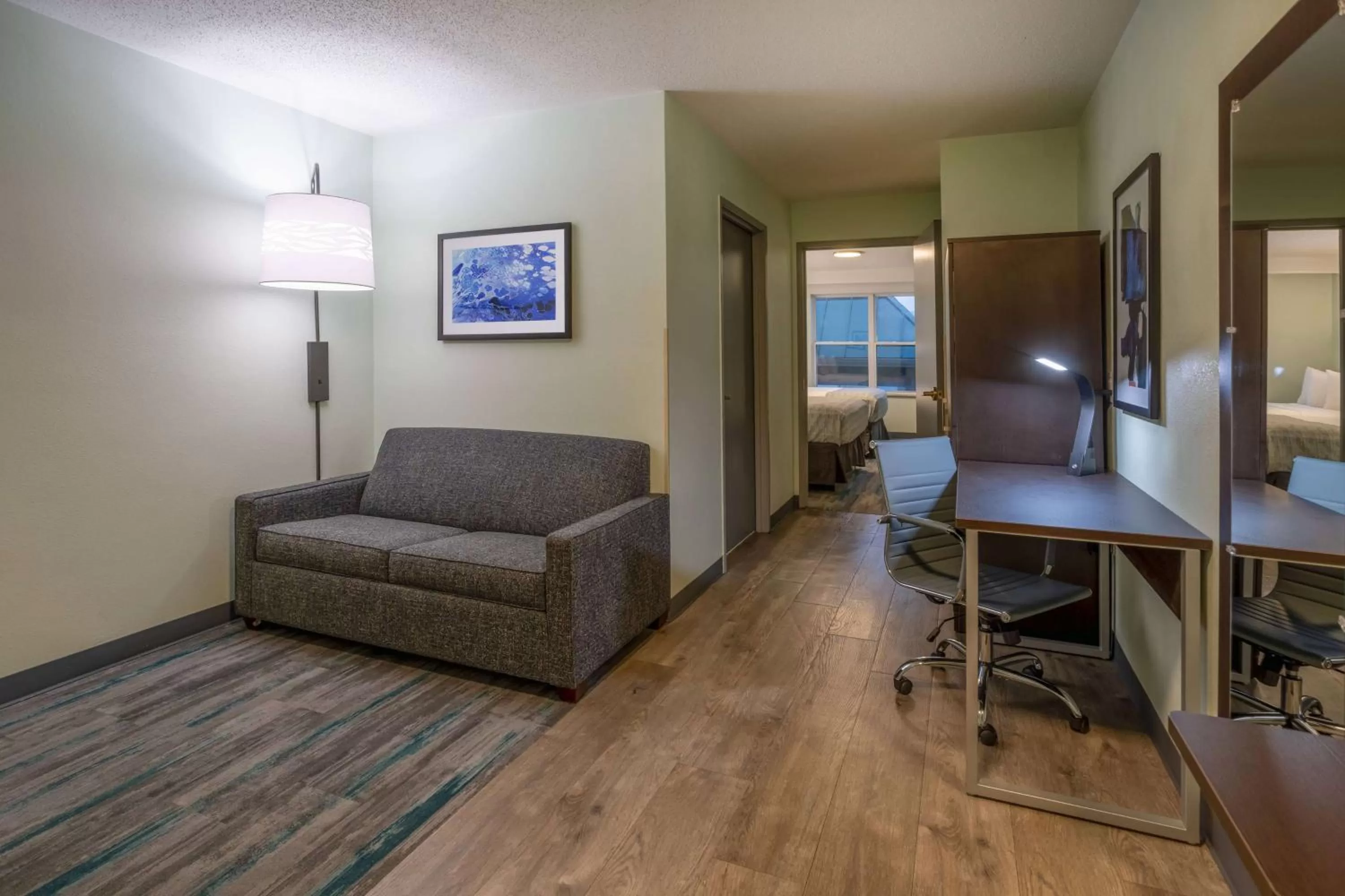 Bed in Wingate by Wyndham Waldorf - Washington DC Area