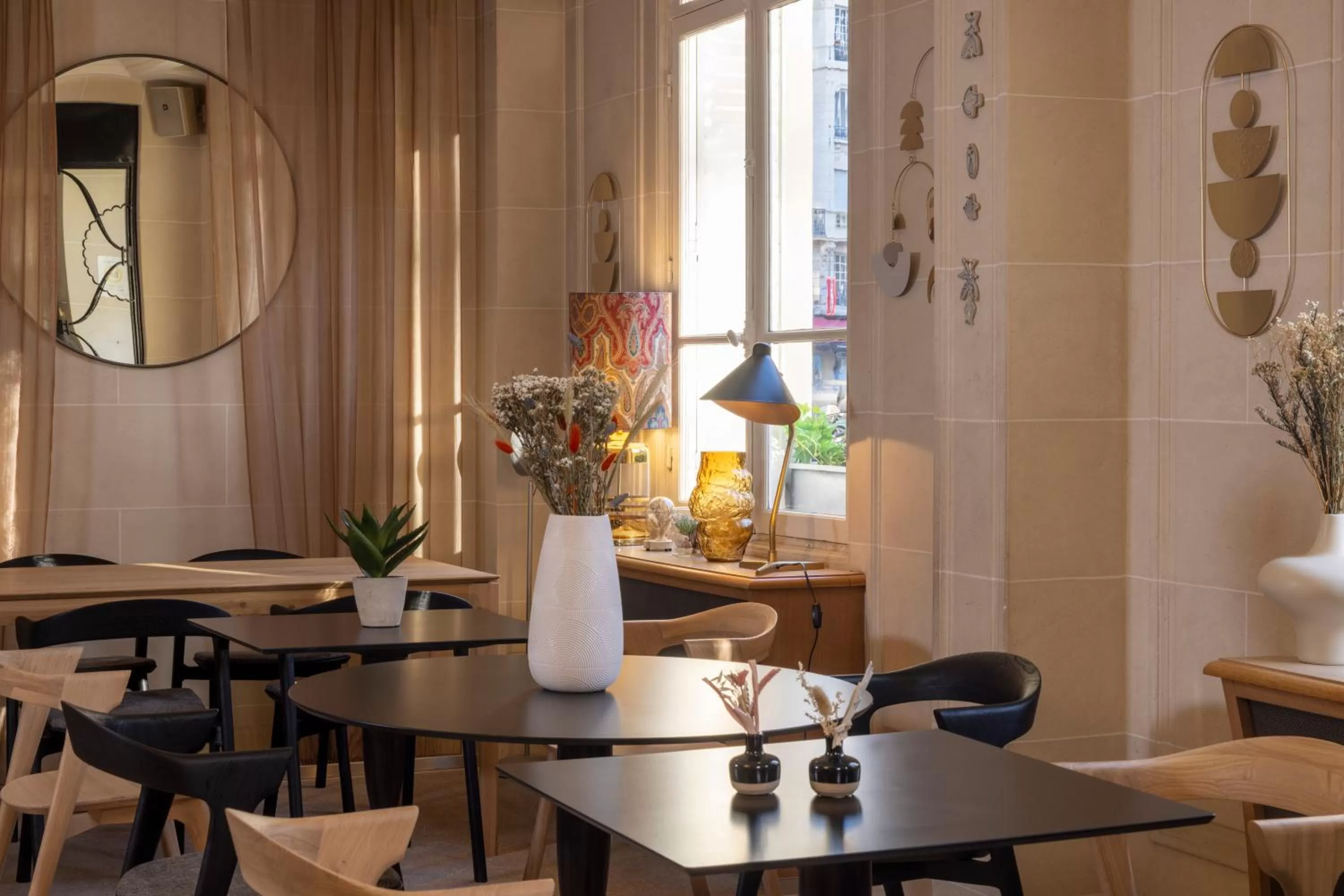 Lounge or bar in Hôtel de Banville