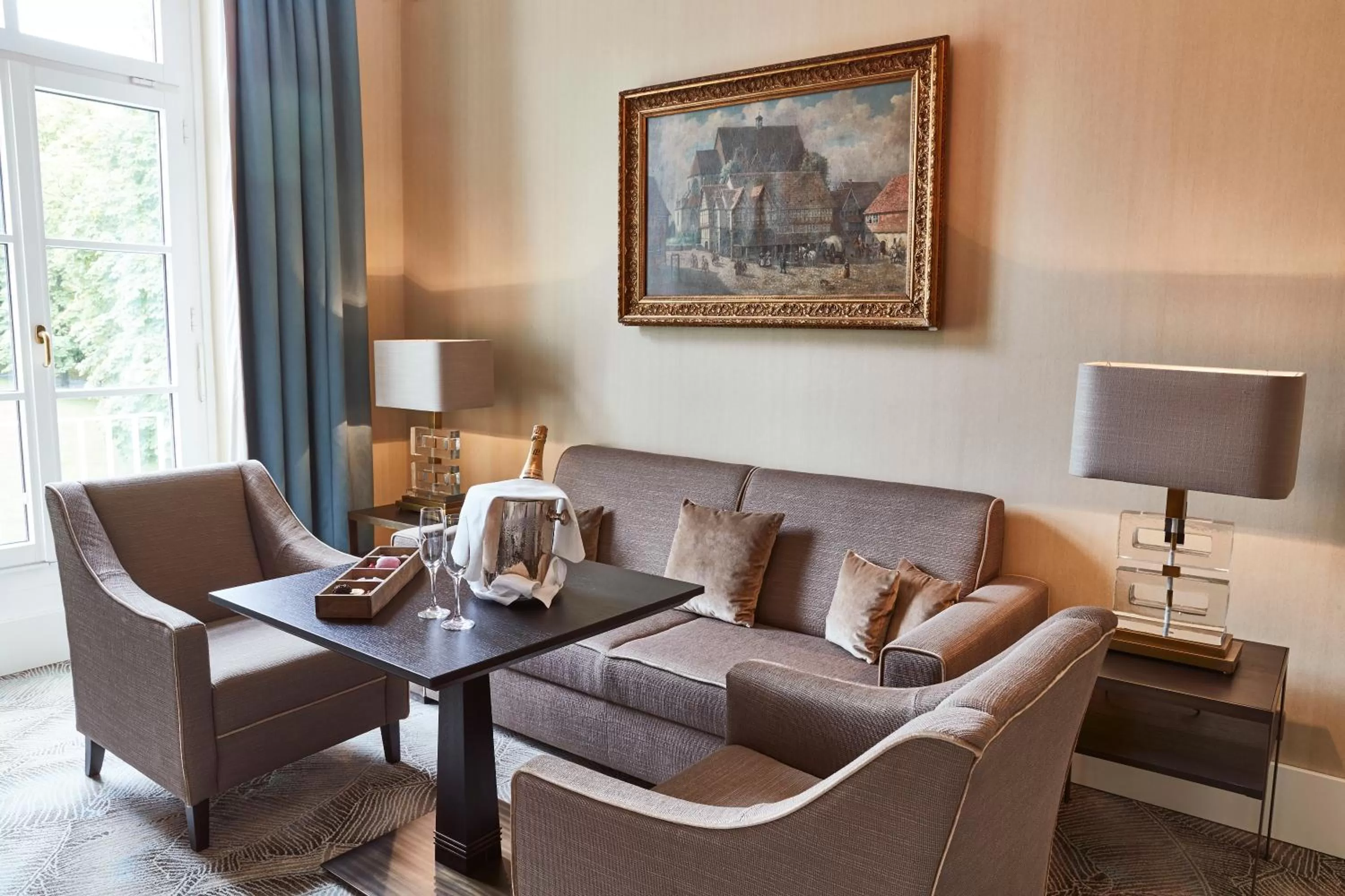 Living room in Steigenberger ICON Grandhotel & Spa Petersberg